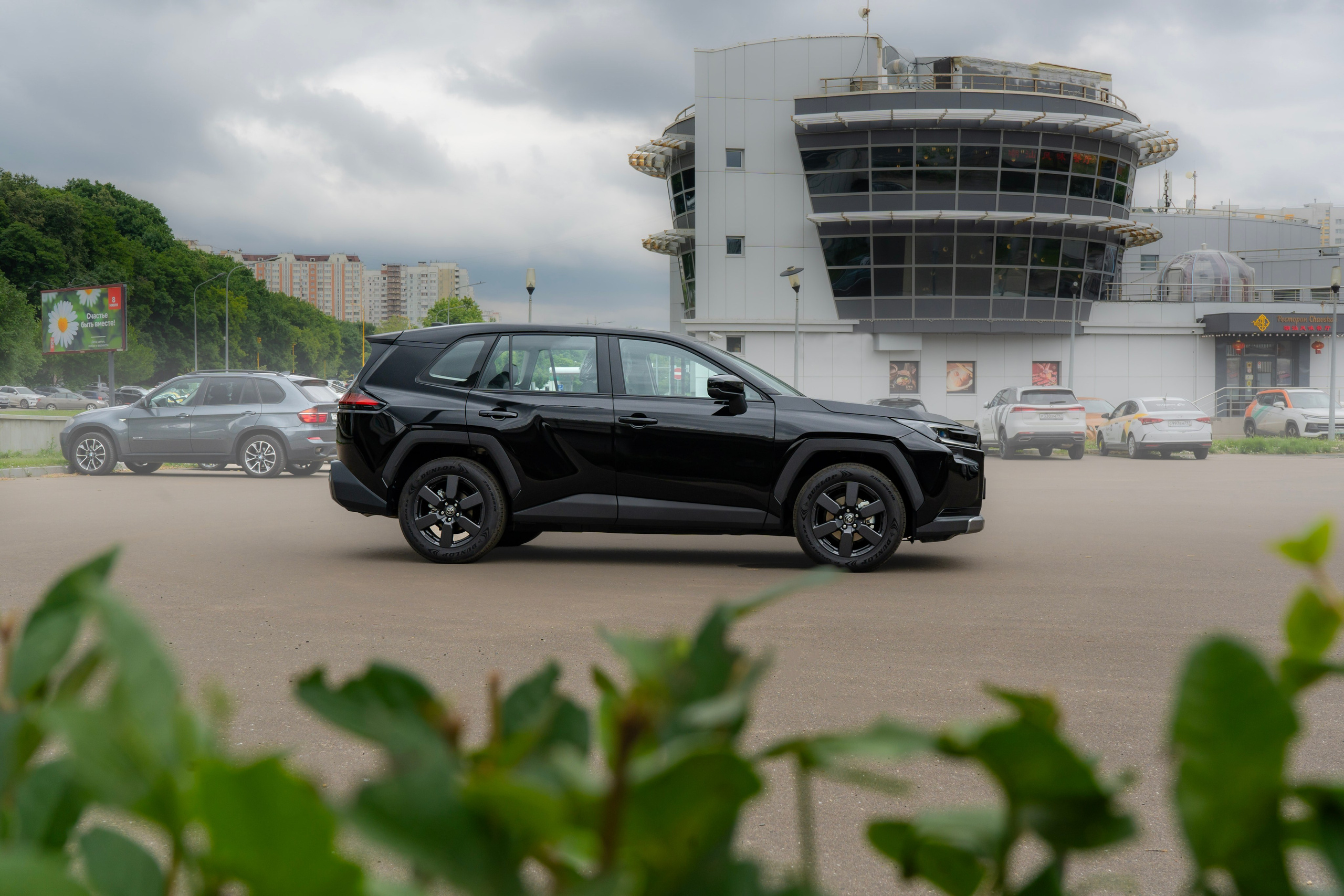 Toyota Rav4. Автомобильный фотограф Ногинск Денис Городок