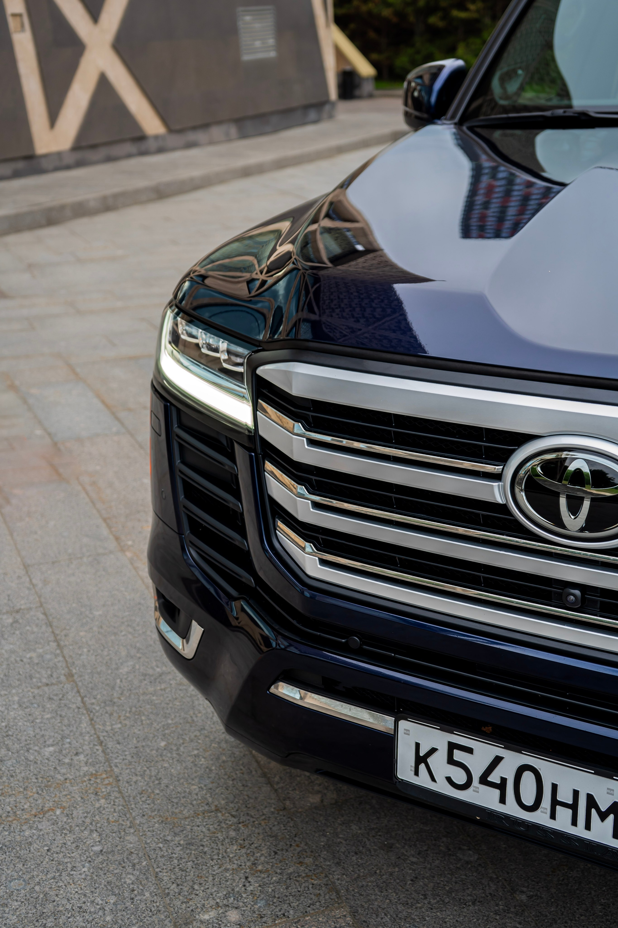 Toyota LC300. Автомобильный фотограф Ногинск Денис Городок