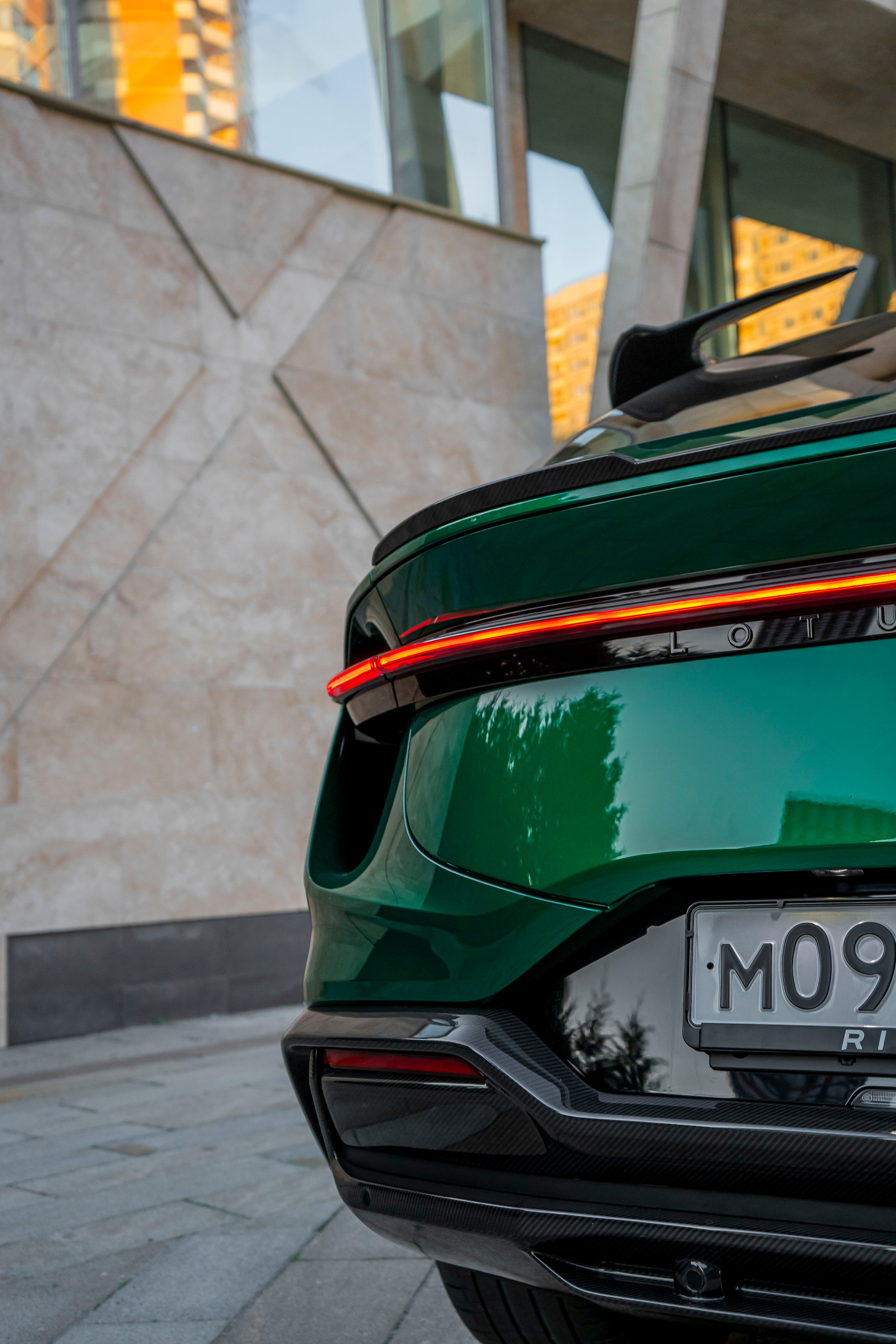Lotus Eletre. Автомобильный фотограф Ногинск Денис Городок
