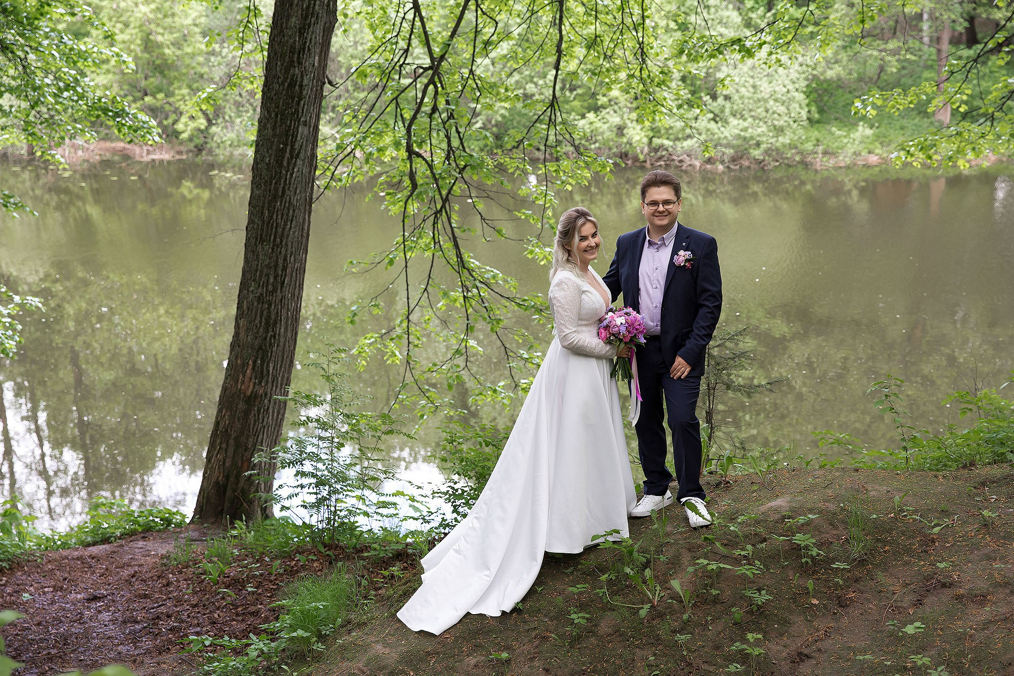 Прогулка, фотосессия жениха и невесты. Свадебная съемка. Фотограф в Москве Валерий Боцман