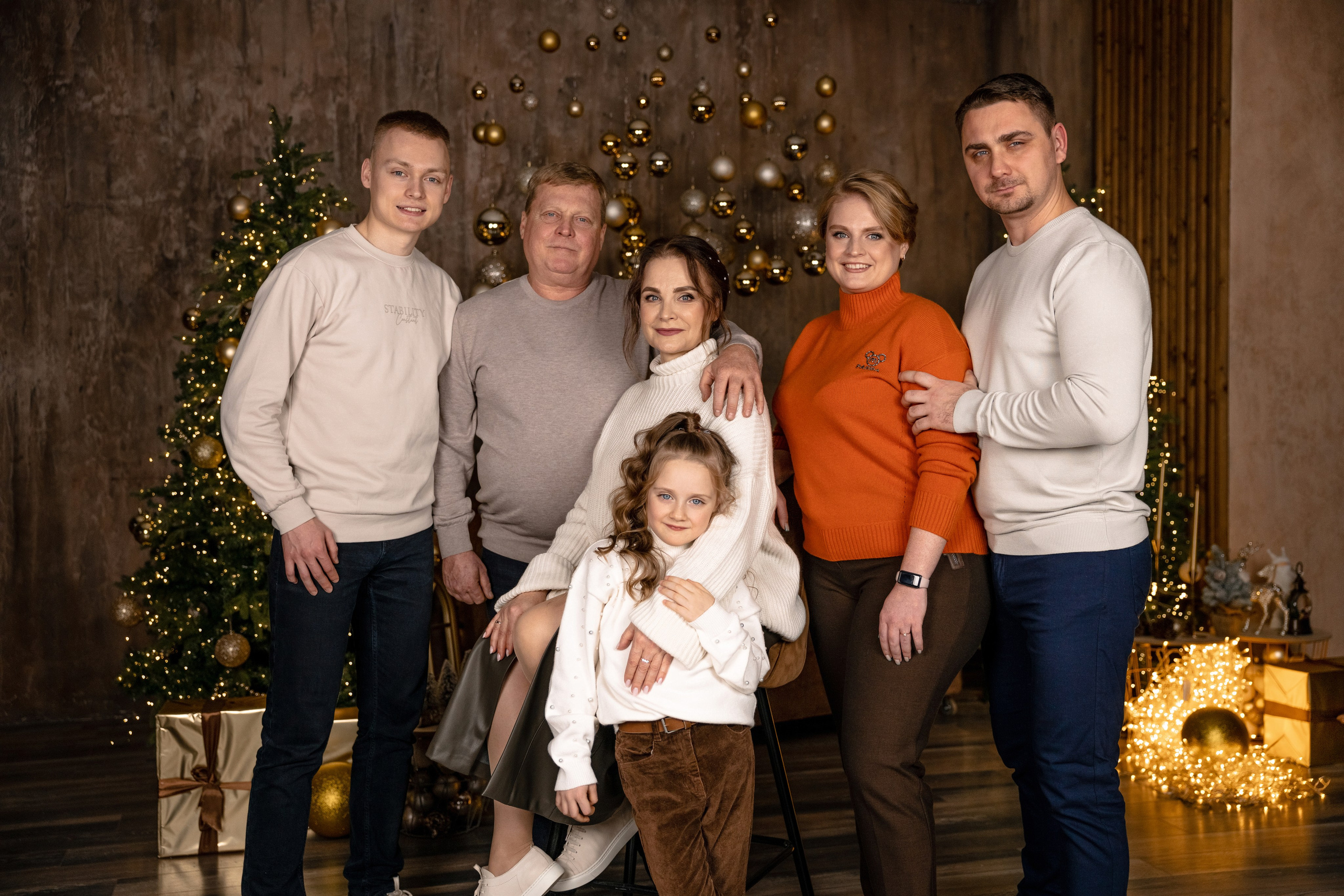 Алла с семьёй, новогодняя съёмка. Татьяна Мирзоян