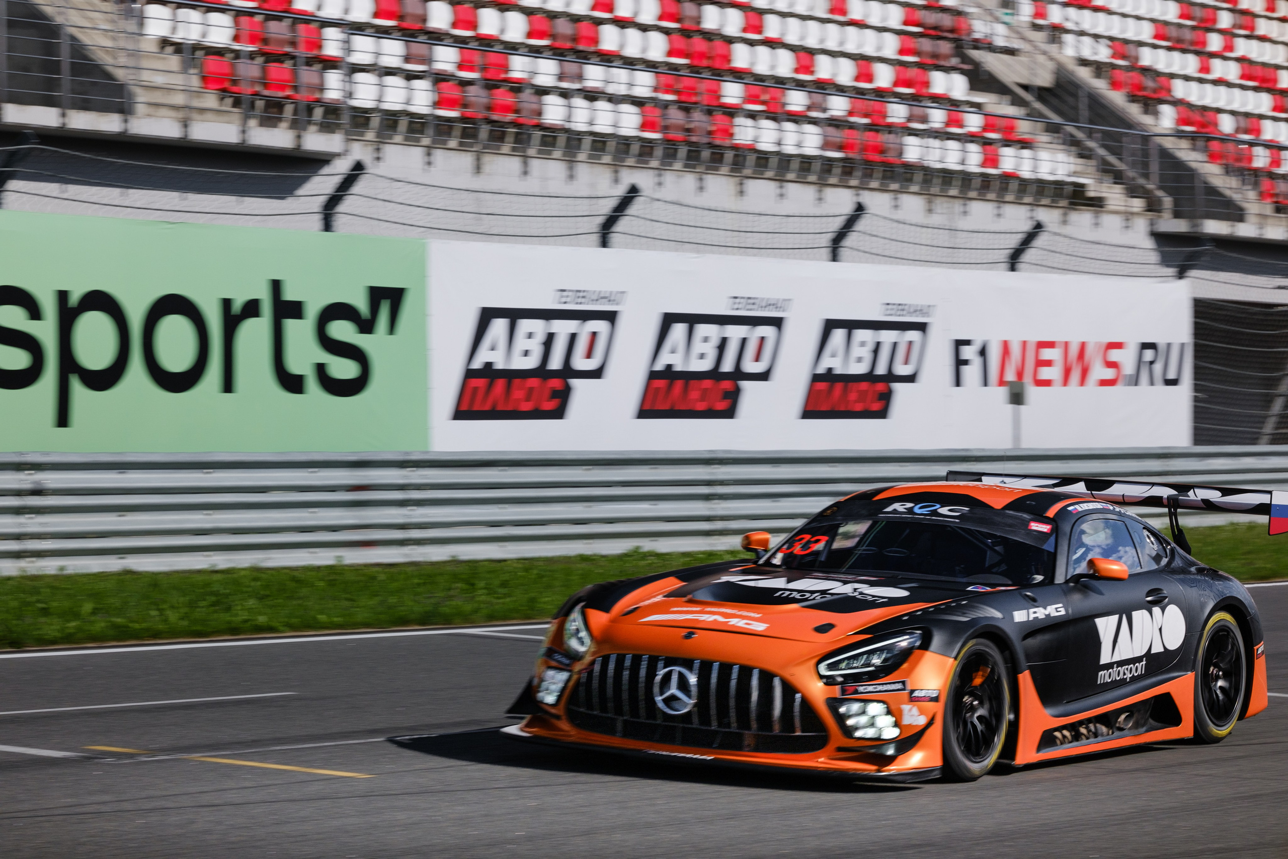 Российская серия гонок на выносливость. Авто и мотоспорт — фотограф Антон Медведев iCoguar