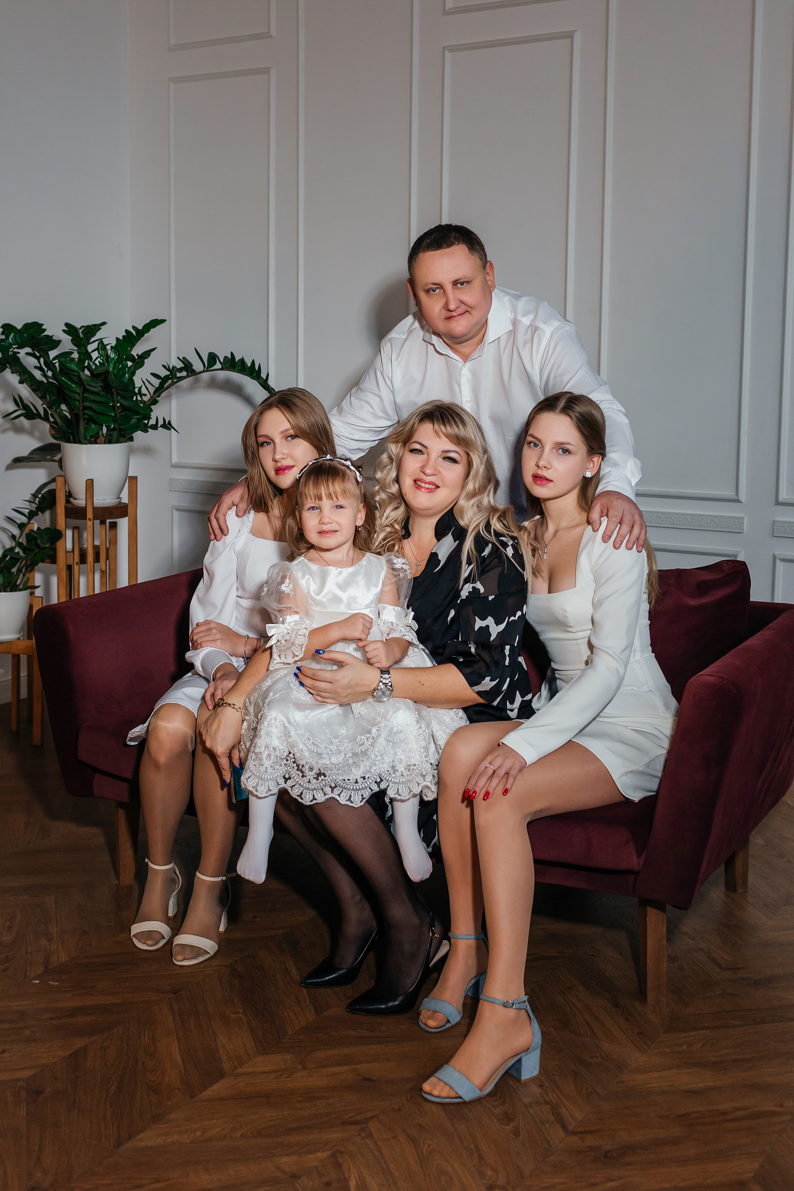 Семейная новогодняя фотосессия Нины. Женский фотограф в Оренбурге Ирина Заводчикова