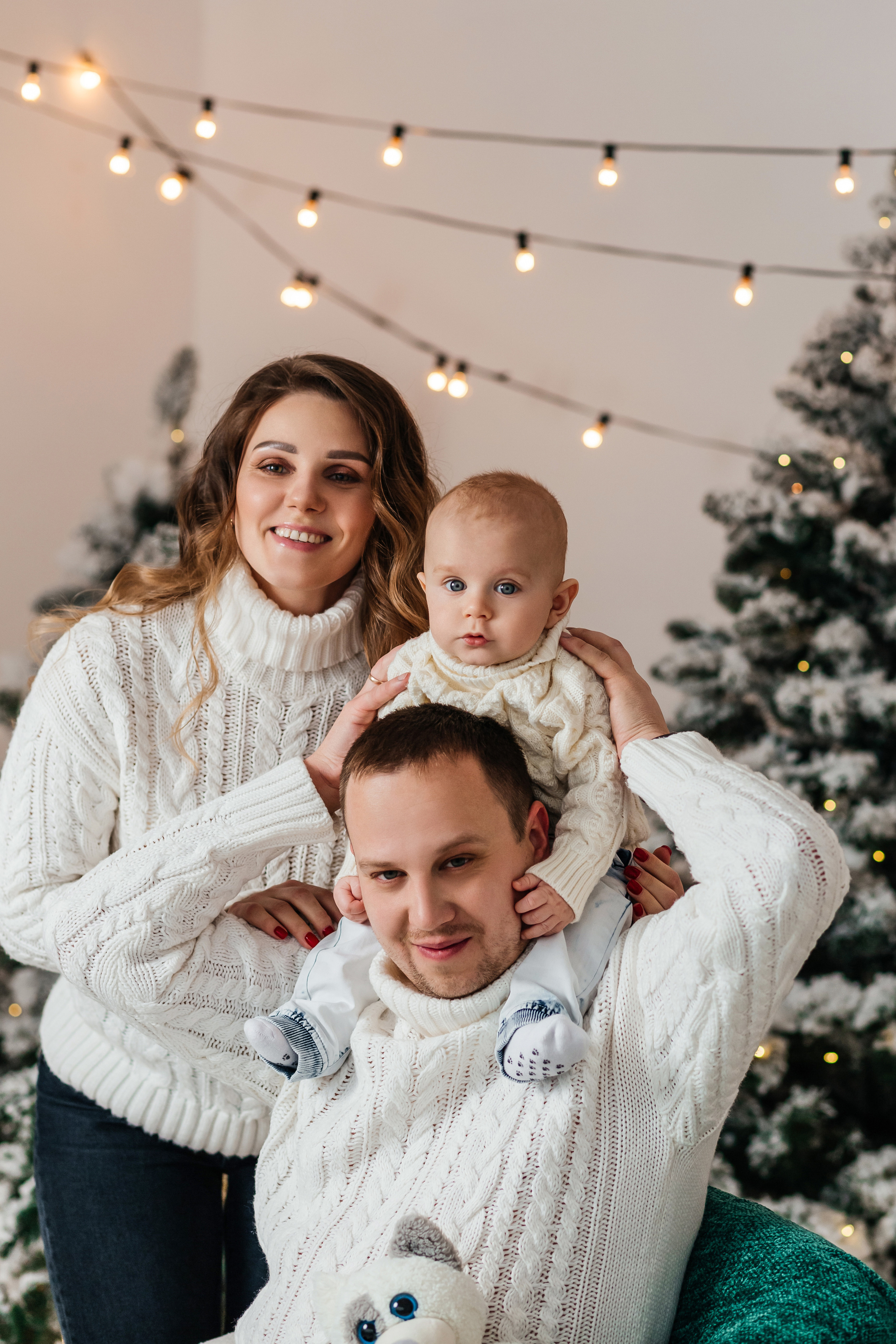 Фотодень Новый год 2023. Елена семейная фотосессия. Женский фотограф в Оренбурге Ирина Заводчикова