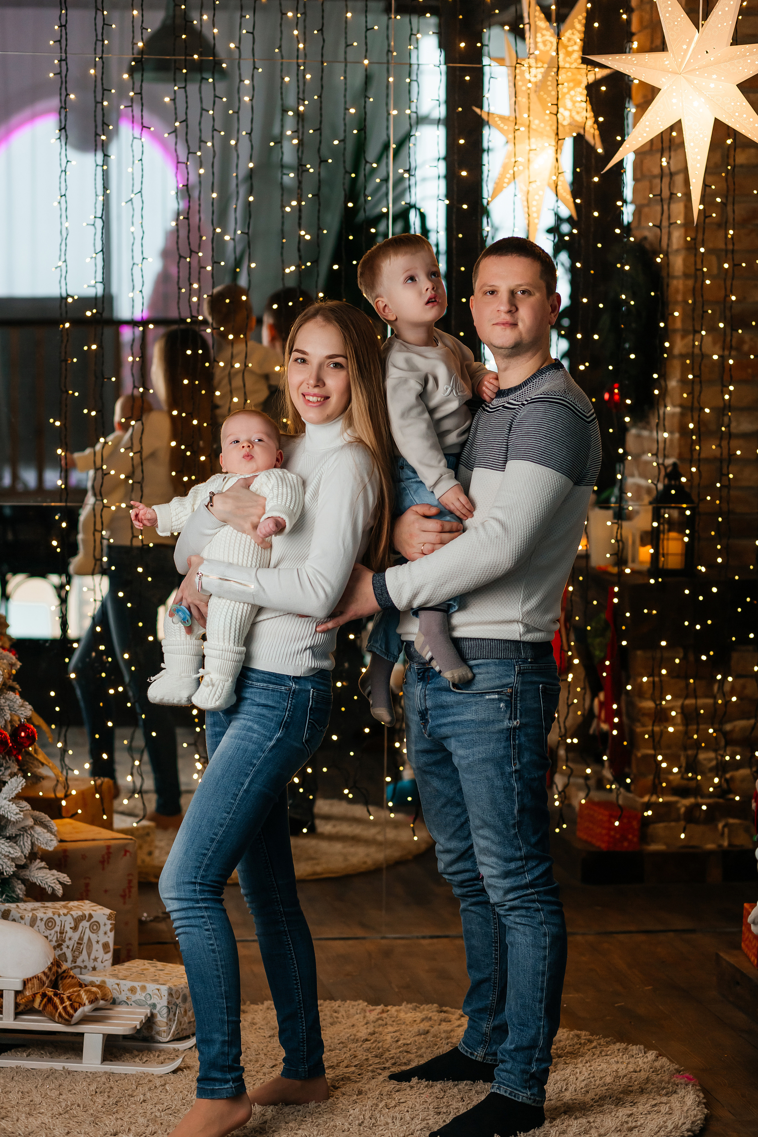 Семейная фотосессия Марины, Сергея и сыночков). Женский фотограф в Оренбурге Ирина Заводчикова