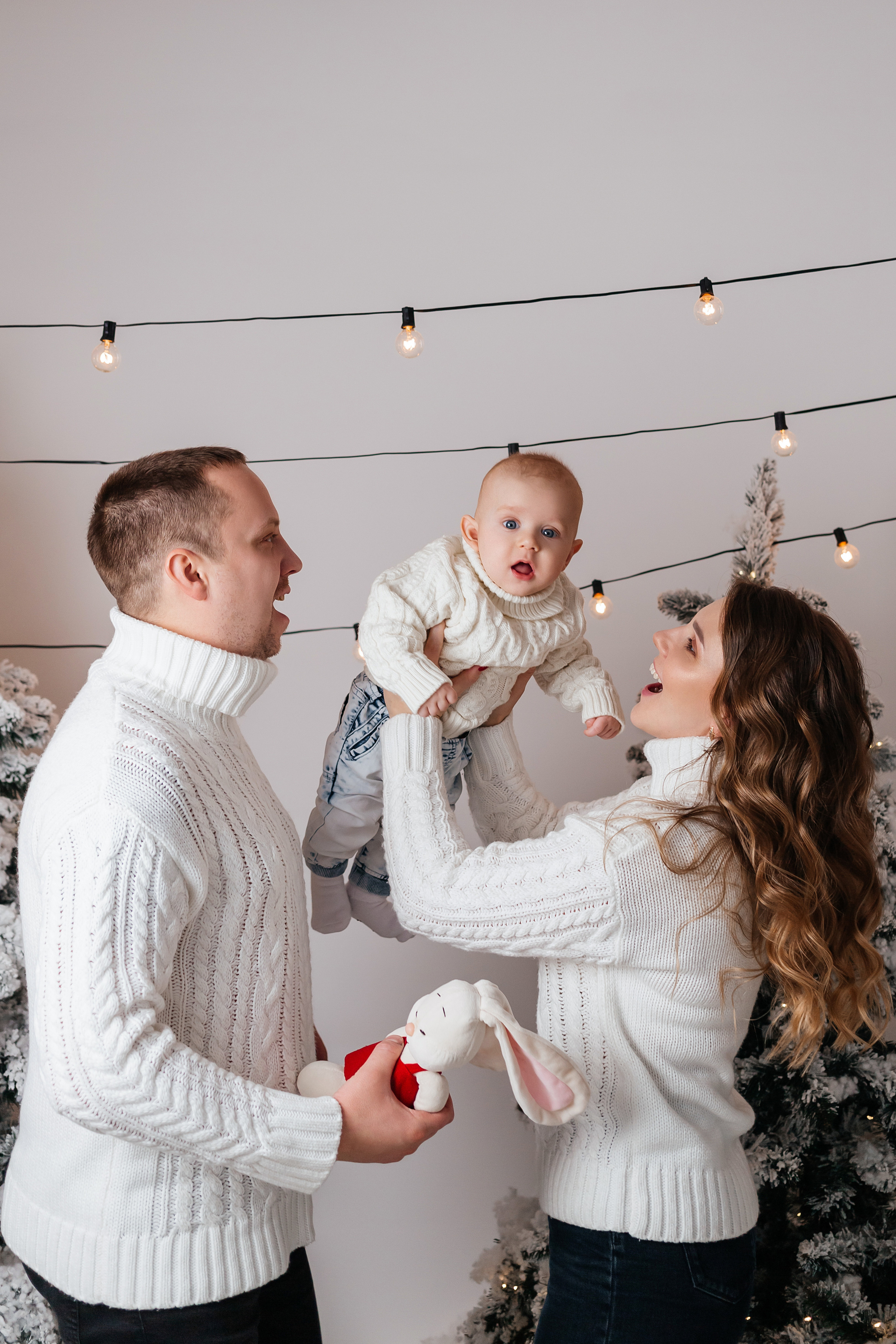 Фотодень Новый год 2023. Елена семейная фотосессия. Женский фотограф в Оренбурге Ирина Заводчикова