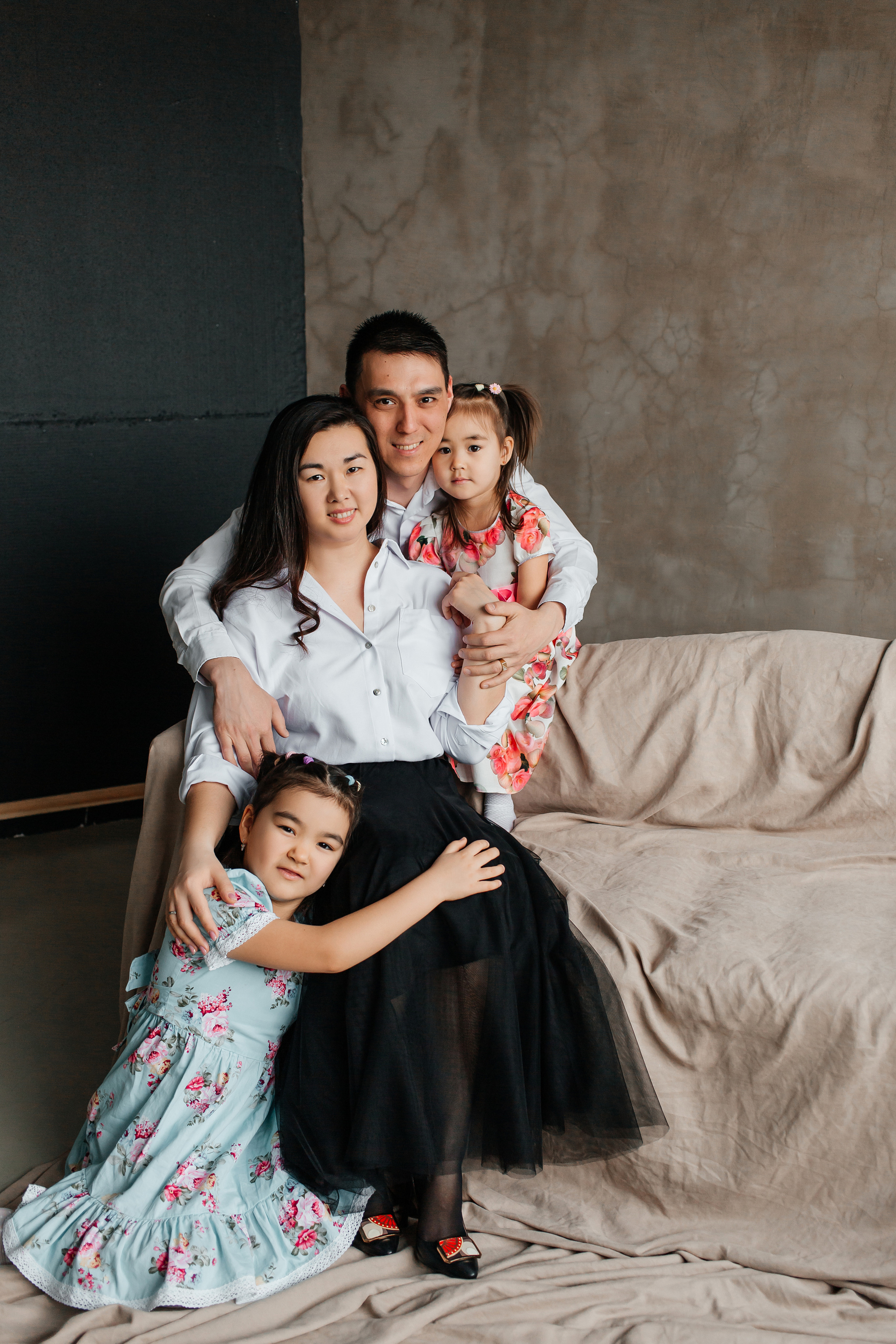 Амина семейная фотосессия. Женский фотограф в Оренбурге Ирина Заводчикова