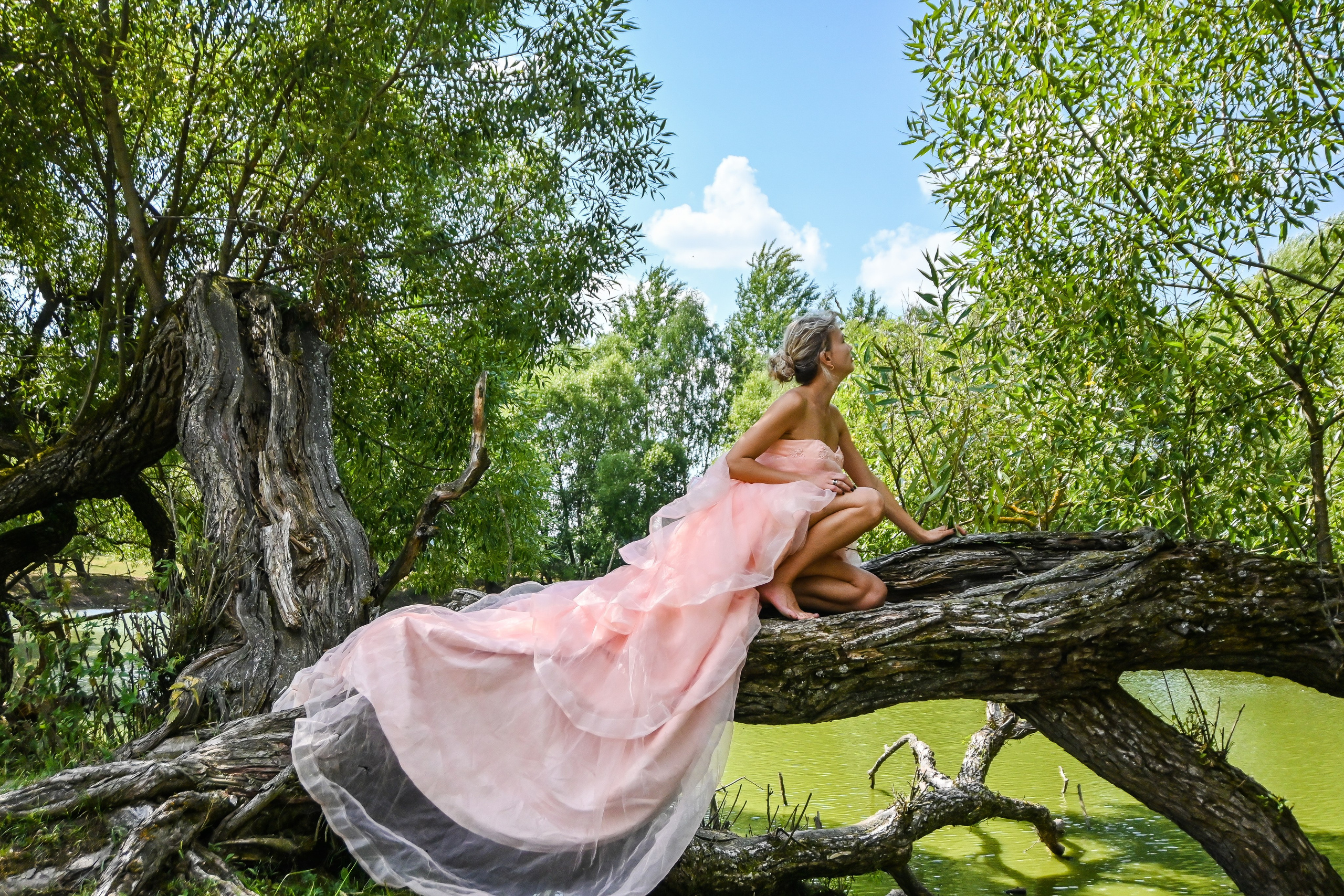 РАНЧО/ АВГУСТ. Фотограф для бизнесконтента, репортажей и семейного альбома в Москве