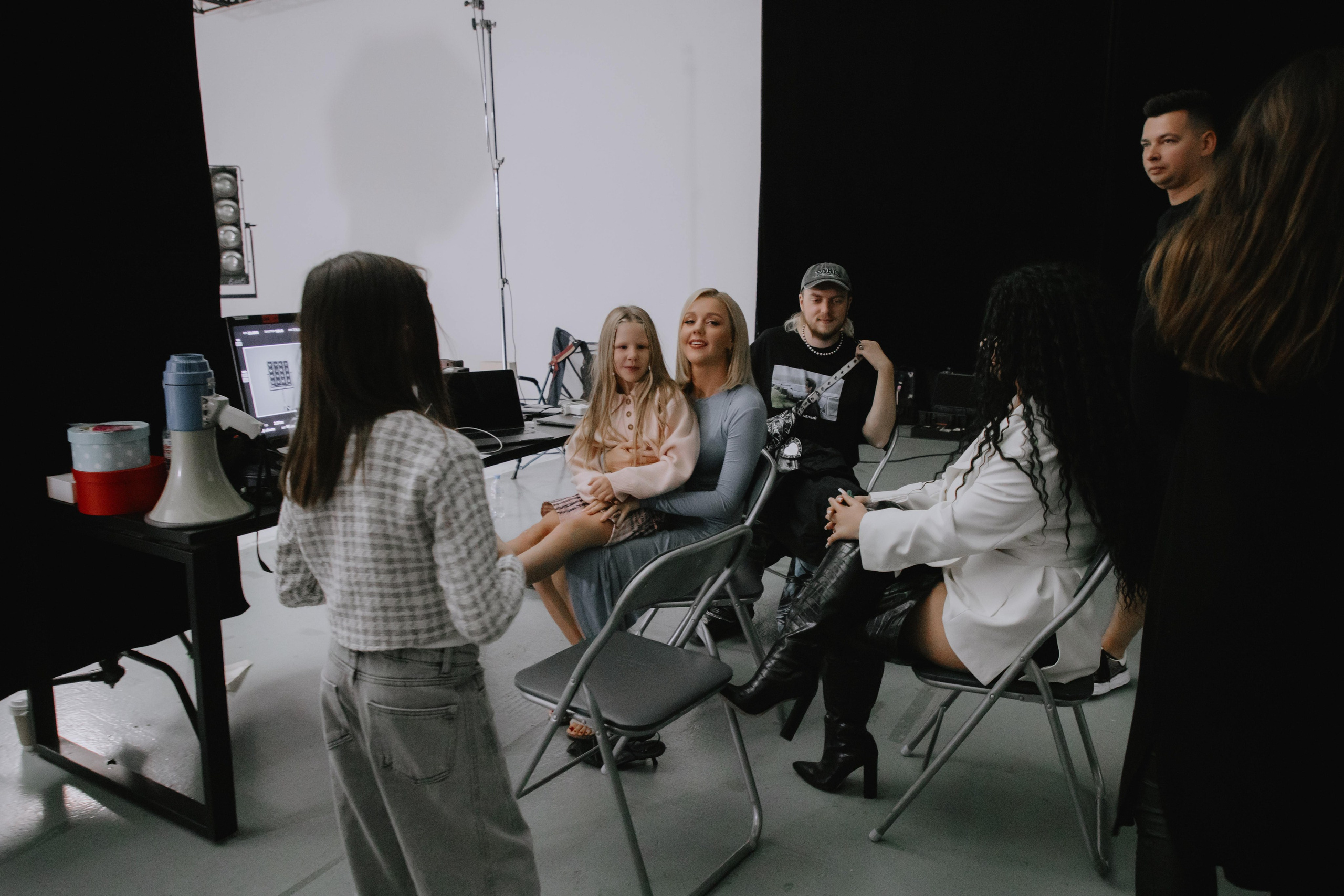 Съемка клипа Юлианны Карауловой и Бьянки. Фотограф в Москве и Санкт-Петербурге Дарина