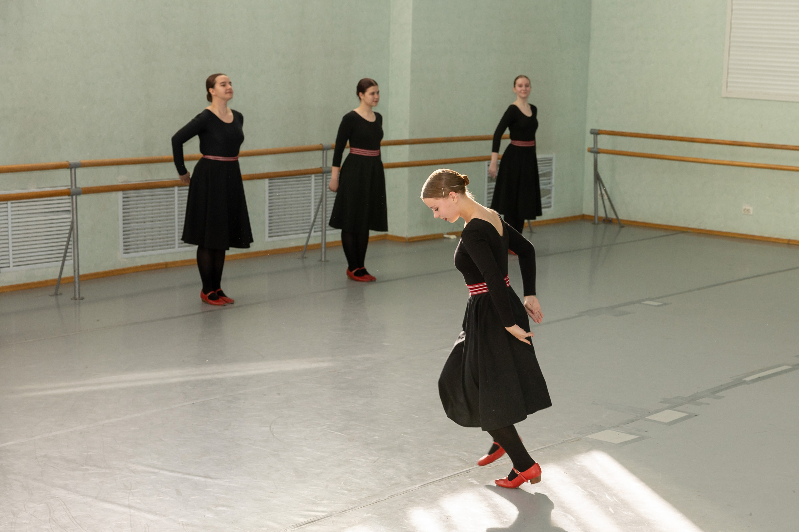 Открытый урок в студии народного танца «Славянский лик». Фотограф в Серпухове Наталья Руденко