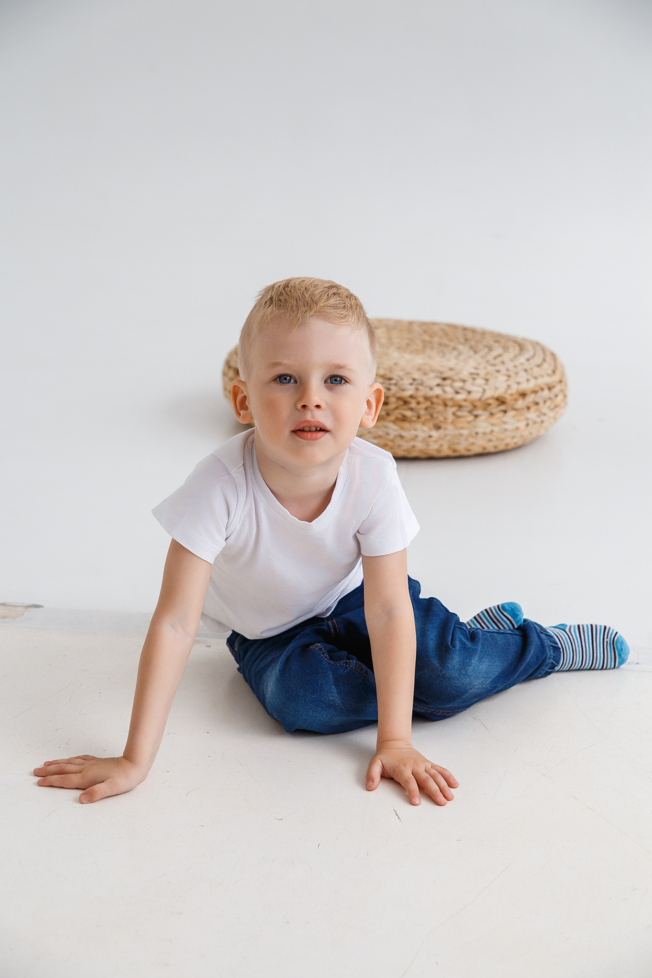 Даня и Лев с родителями. Событийный фотограф Максим Бескоровайновнов