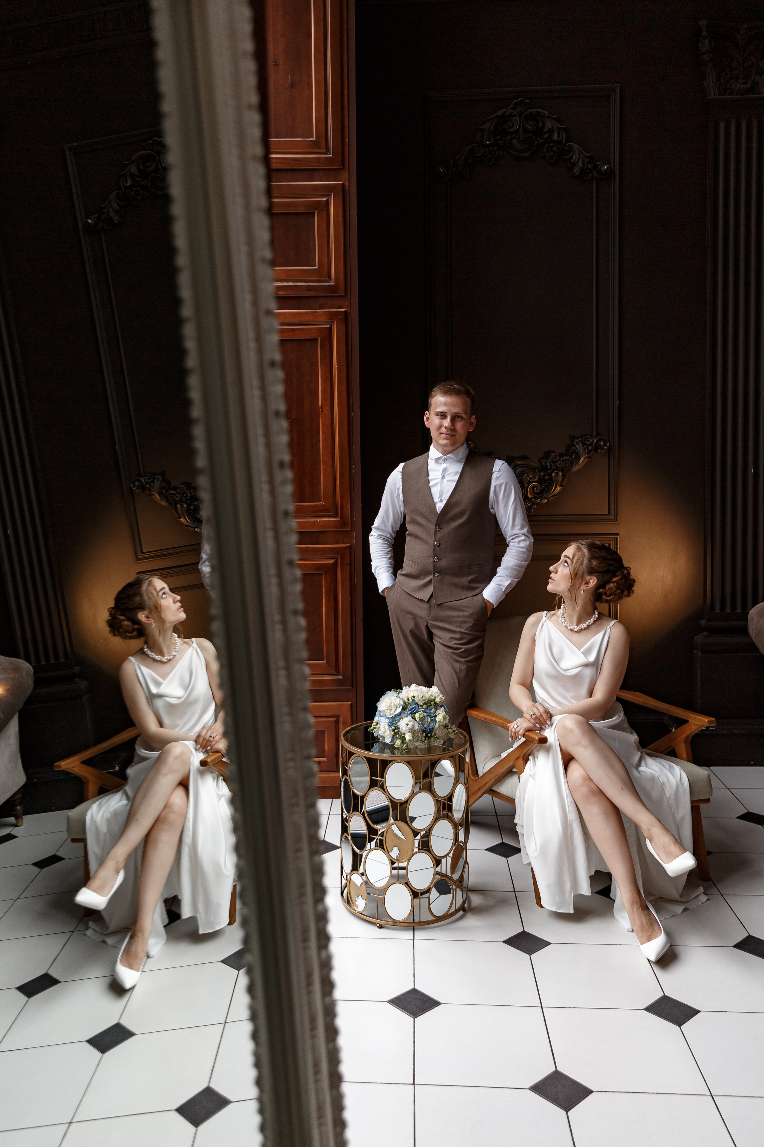 Свадебная фотосессия в городе и в фотостудии. Свадебный фотограф Москва и МО Сергей Киржаев