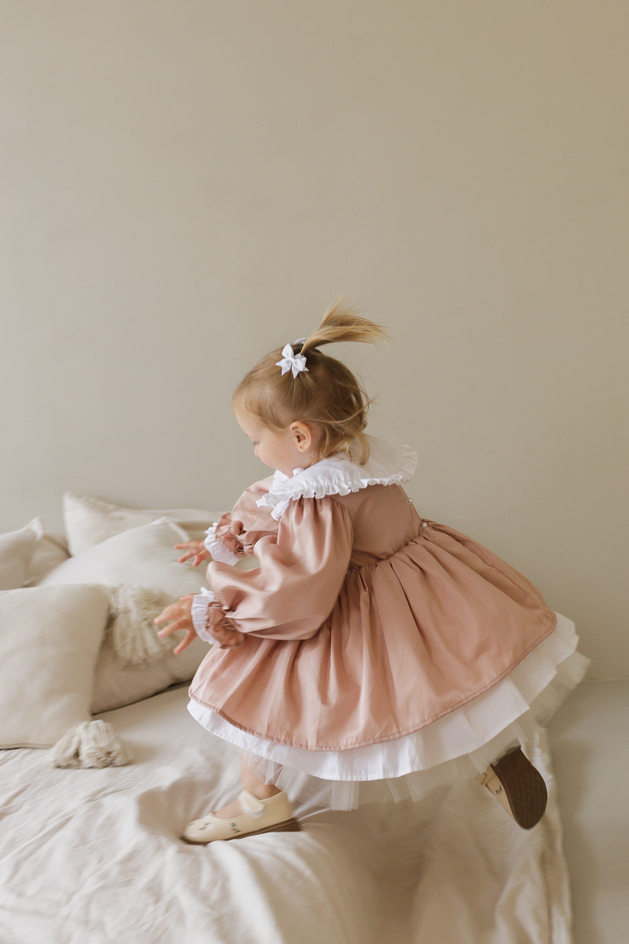 Алисе 2 года. Таня Грин фотограф в Екатеринбурге, продюсирование и стилизация съемок