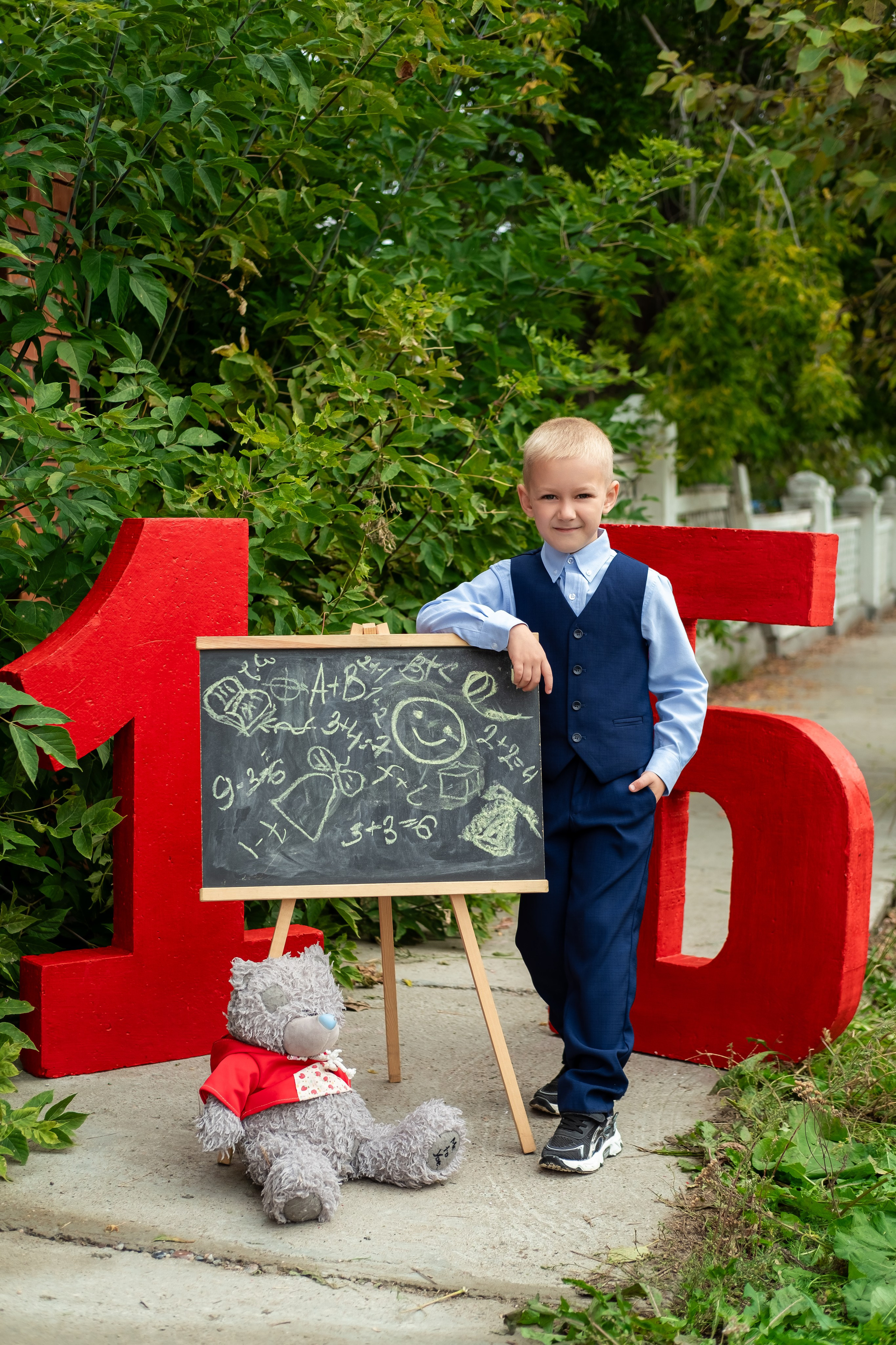 Съёмка на улице. БумальБум Выпускные альбомы