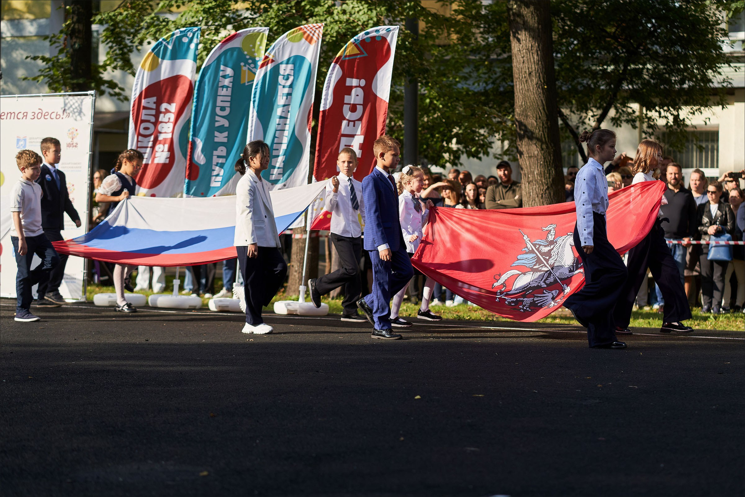 1 сентября для Софьи. Фотограф в Москве Нафиков Руслан. Репортажная съемка, Портрет