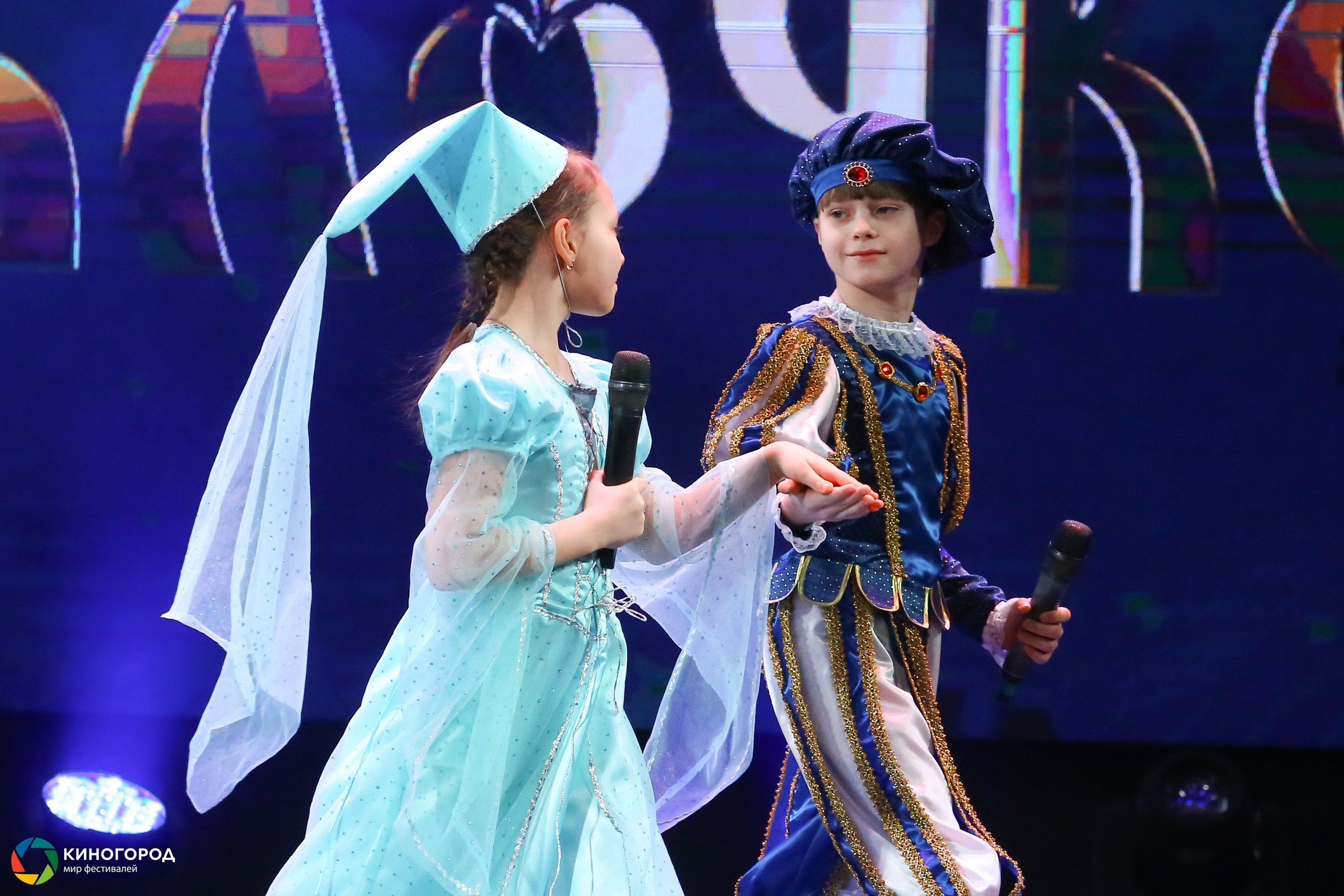 9 марта, конкурс, г. Екатеринбург. Золотое яблочко