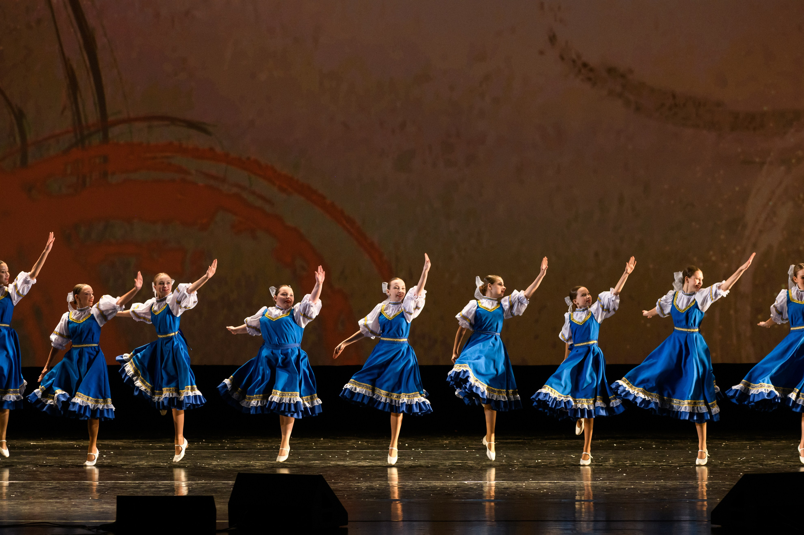 23 апреля, часть 2, БКЗ Октябрьский, г. Санкт-Петербург. Золотое яблочко