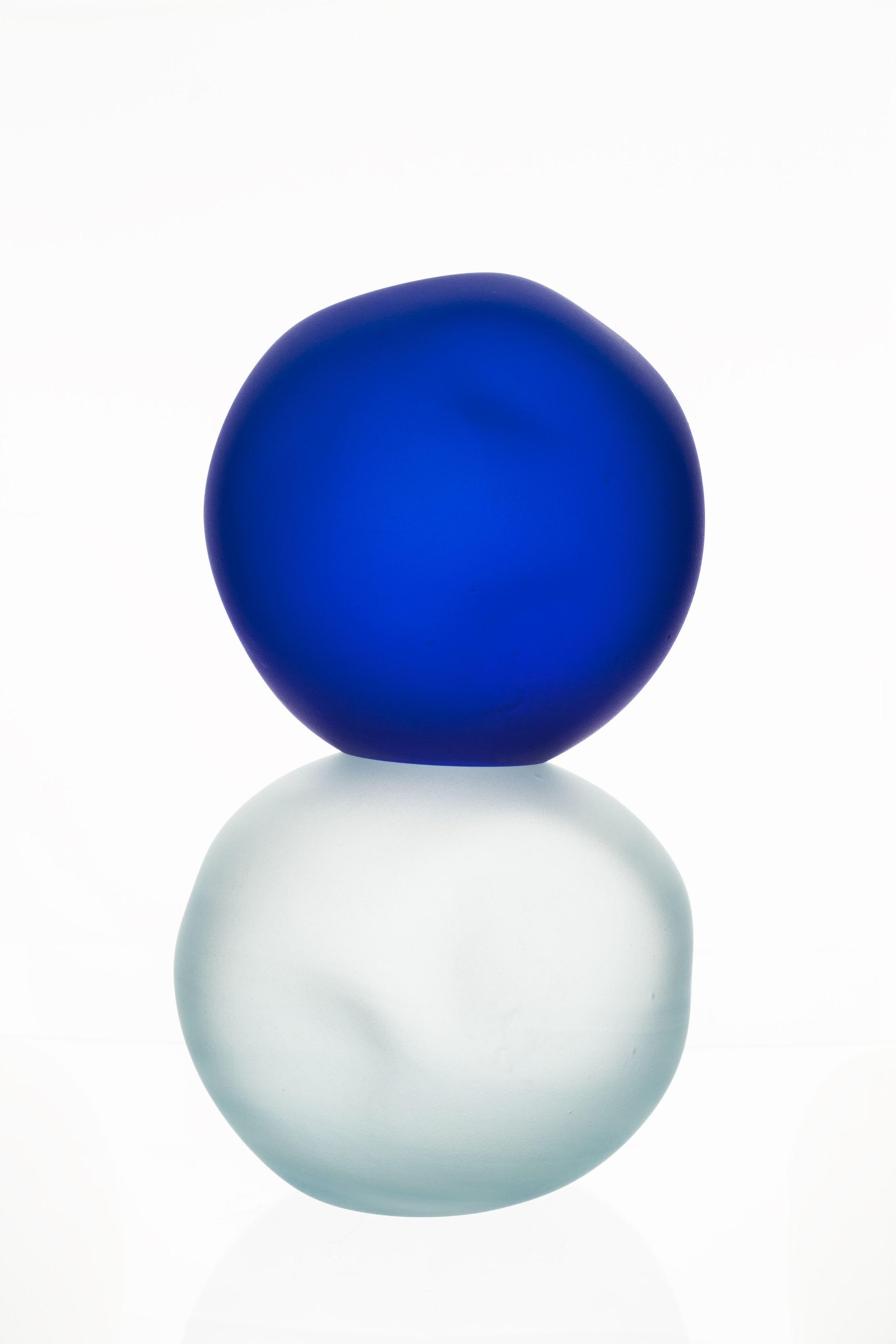 На белом фоне. Мария Пичугина — фотограф в Петергофе — Санкт-Петербурге