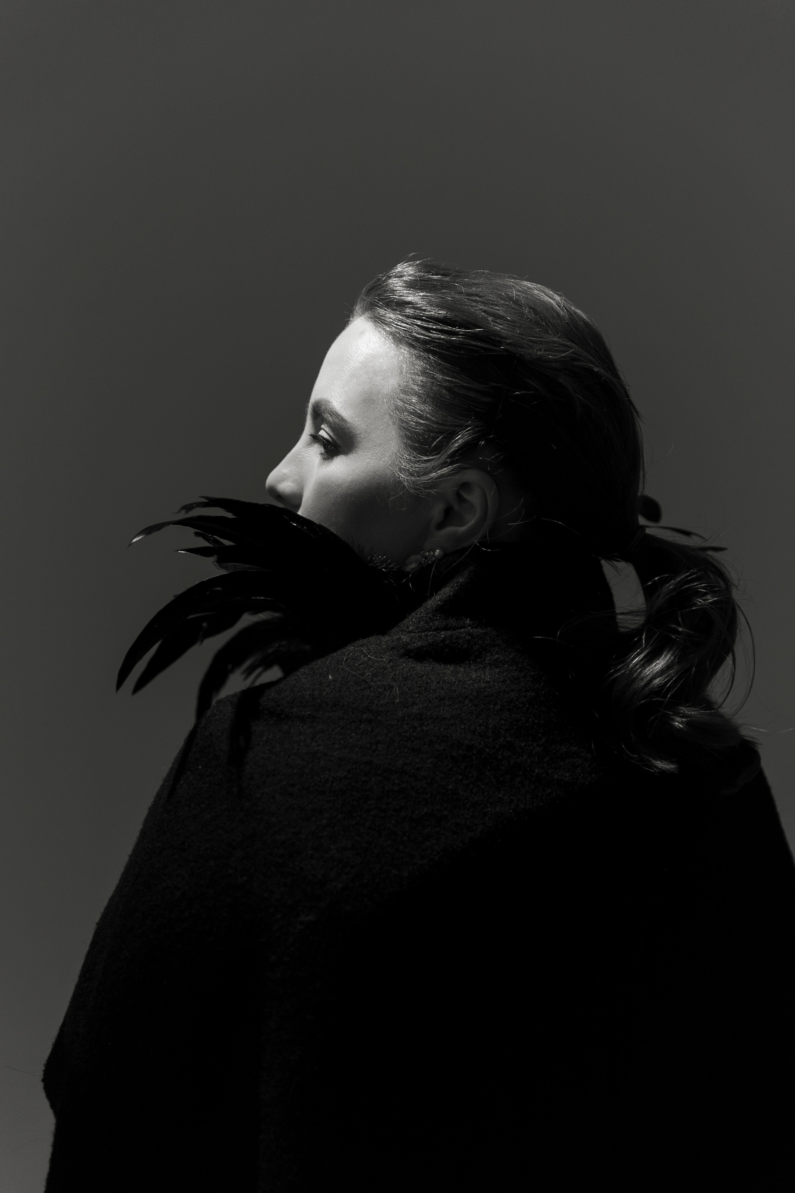 Ирина. Тёмная сторона. Евгения Мусатова — женский фотограф. Работаю в республике Удмуртия. Выезжаю на съемки в другие города