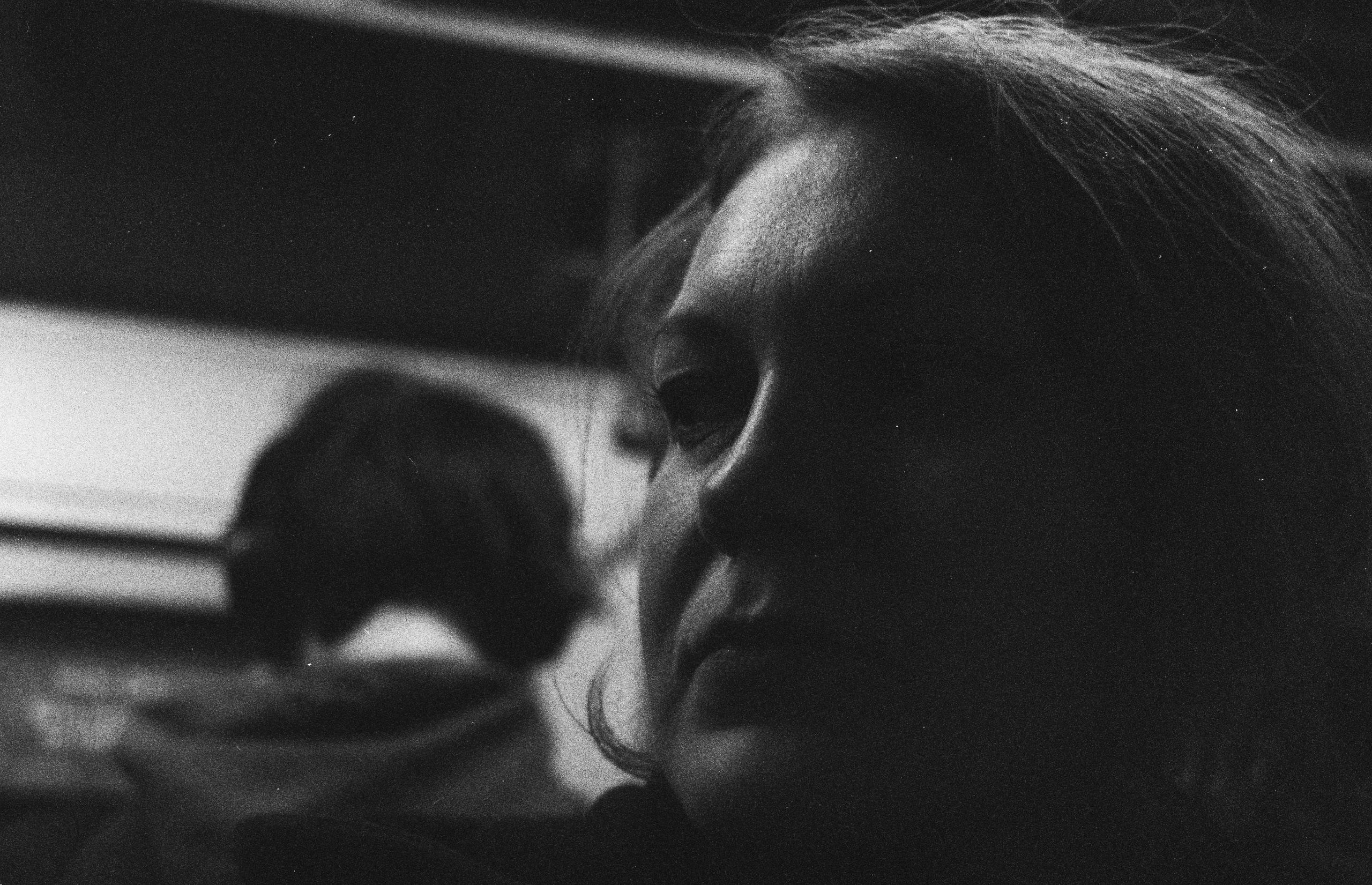 Split (35 mm film). Metelevphoto