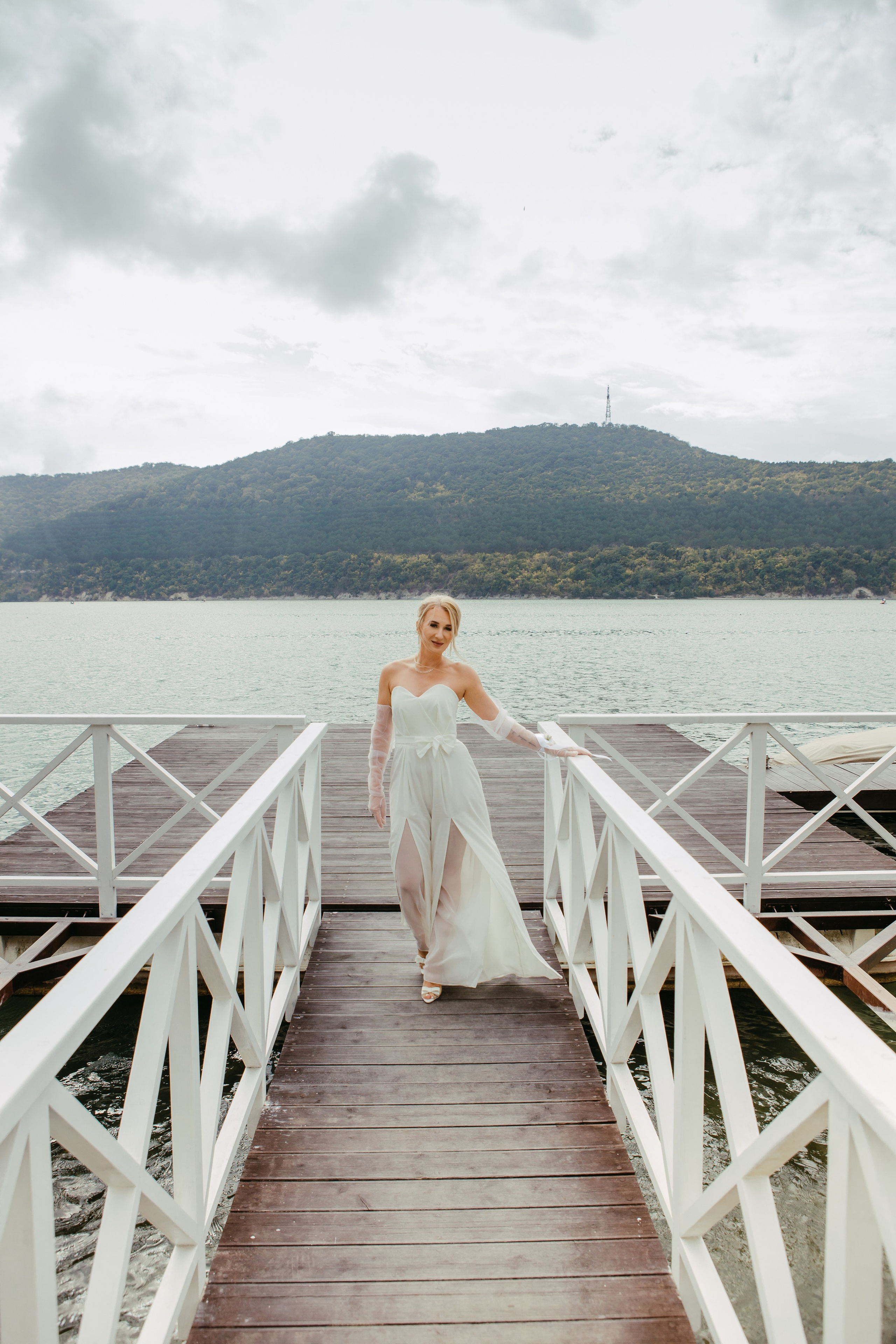Свадебная прогулка. Фотограф Новороссийск