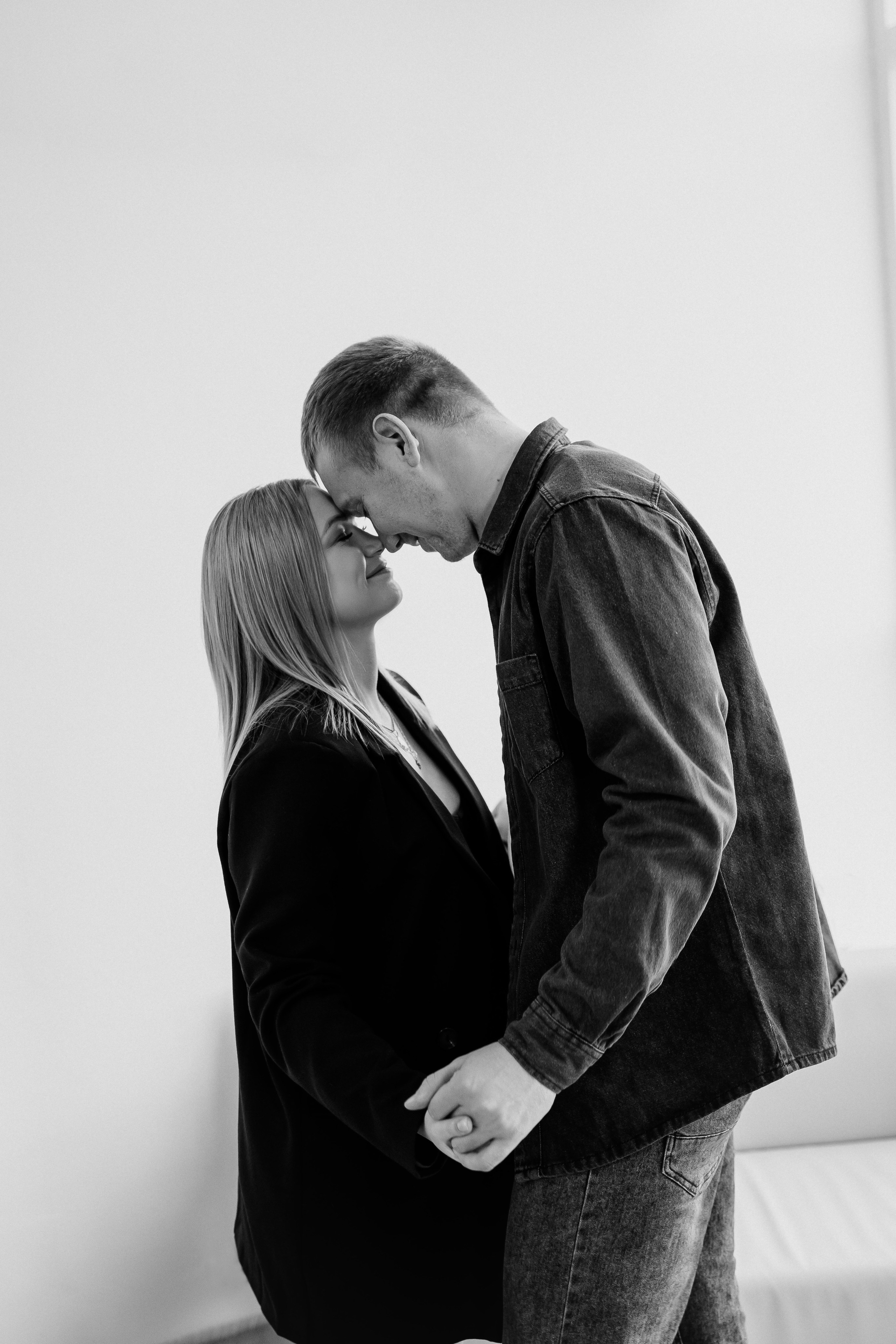 Саша и Алёна. Моменты и истории о вас настоящих