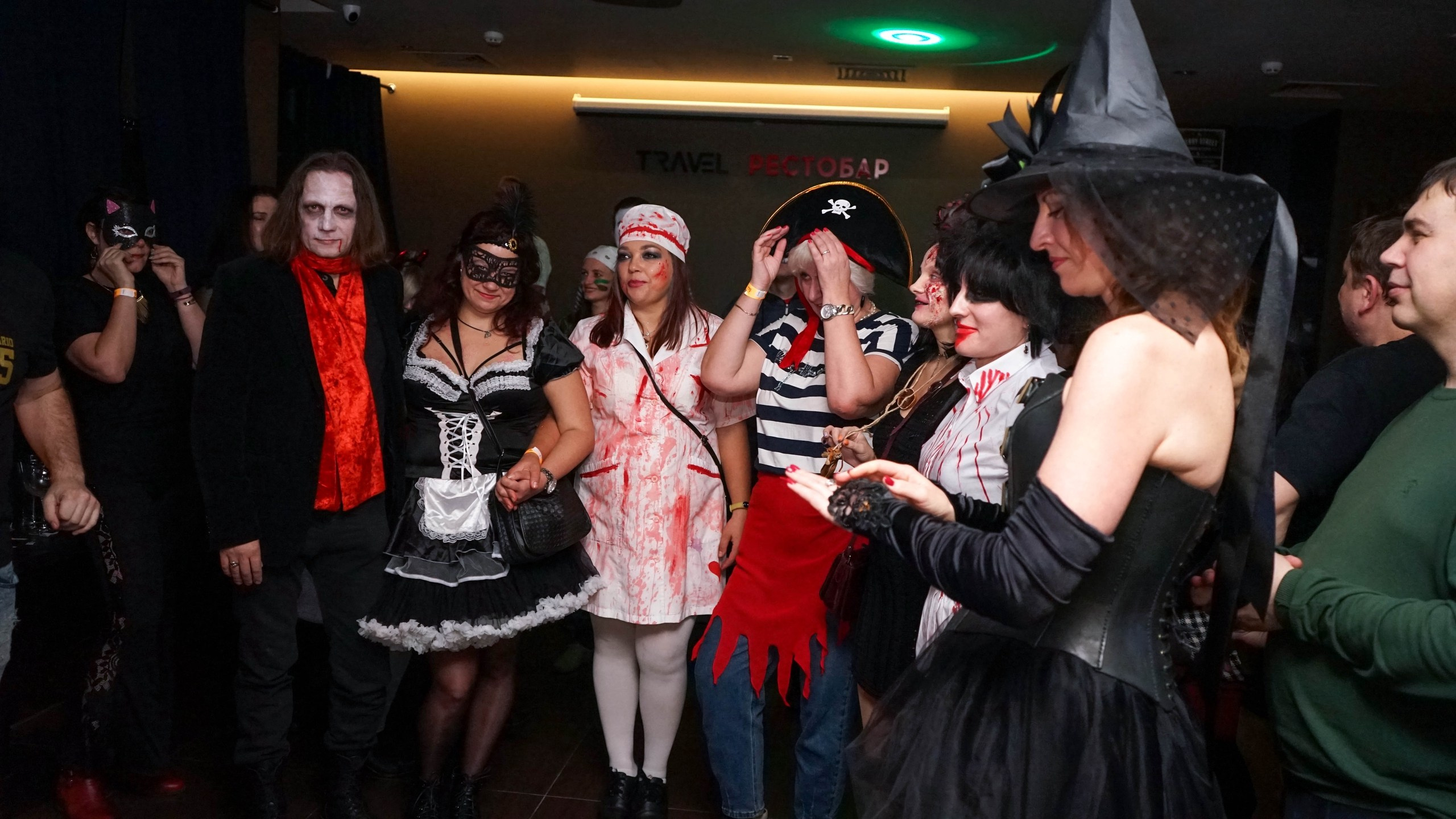 Фандец. Хеллоуиновская клубная вечеринка | 13.11.21. Галерея Фантим
