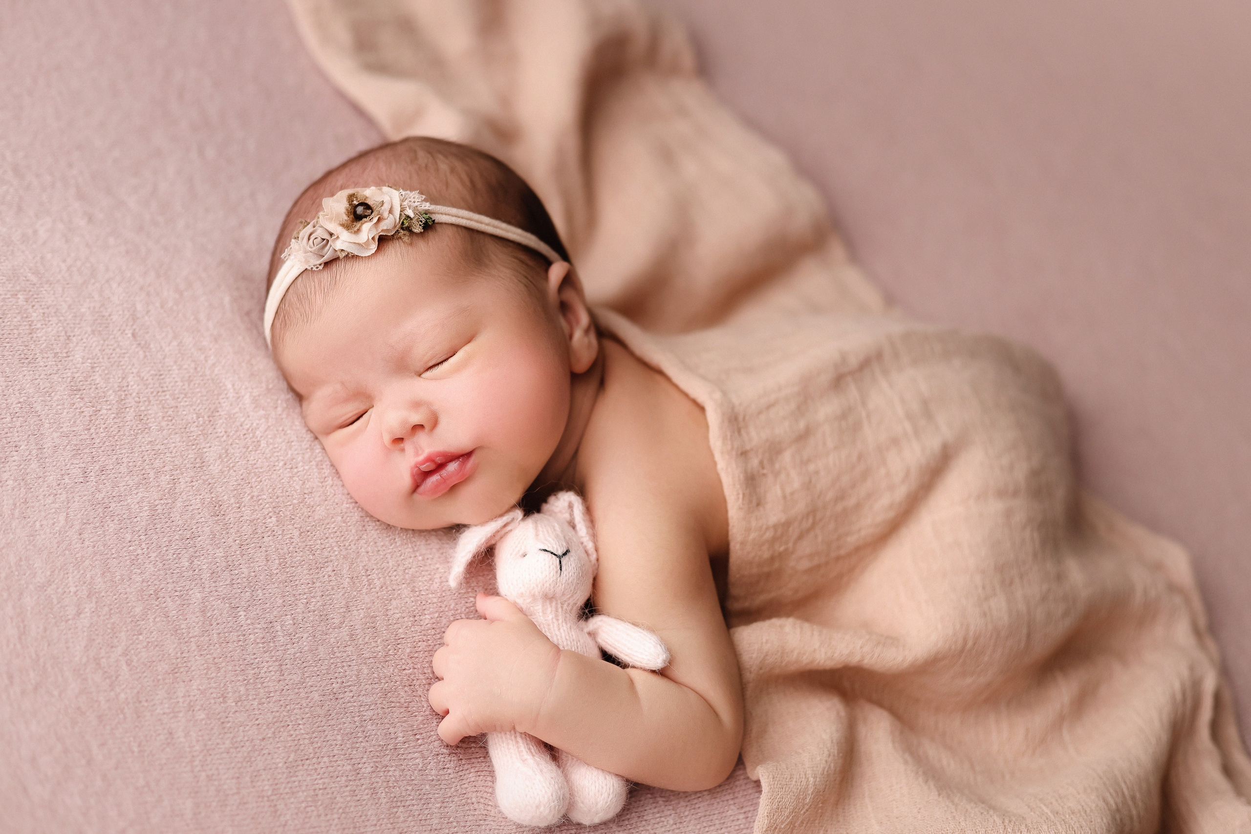 Новорожденные. Семейный фотограф и фотограф новорожденных в Санкт-Петербурге Алевтина