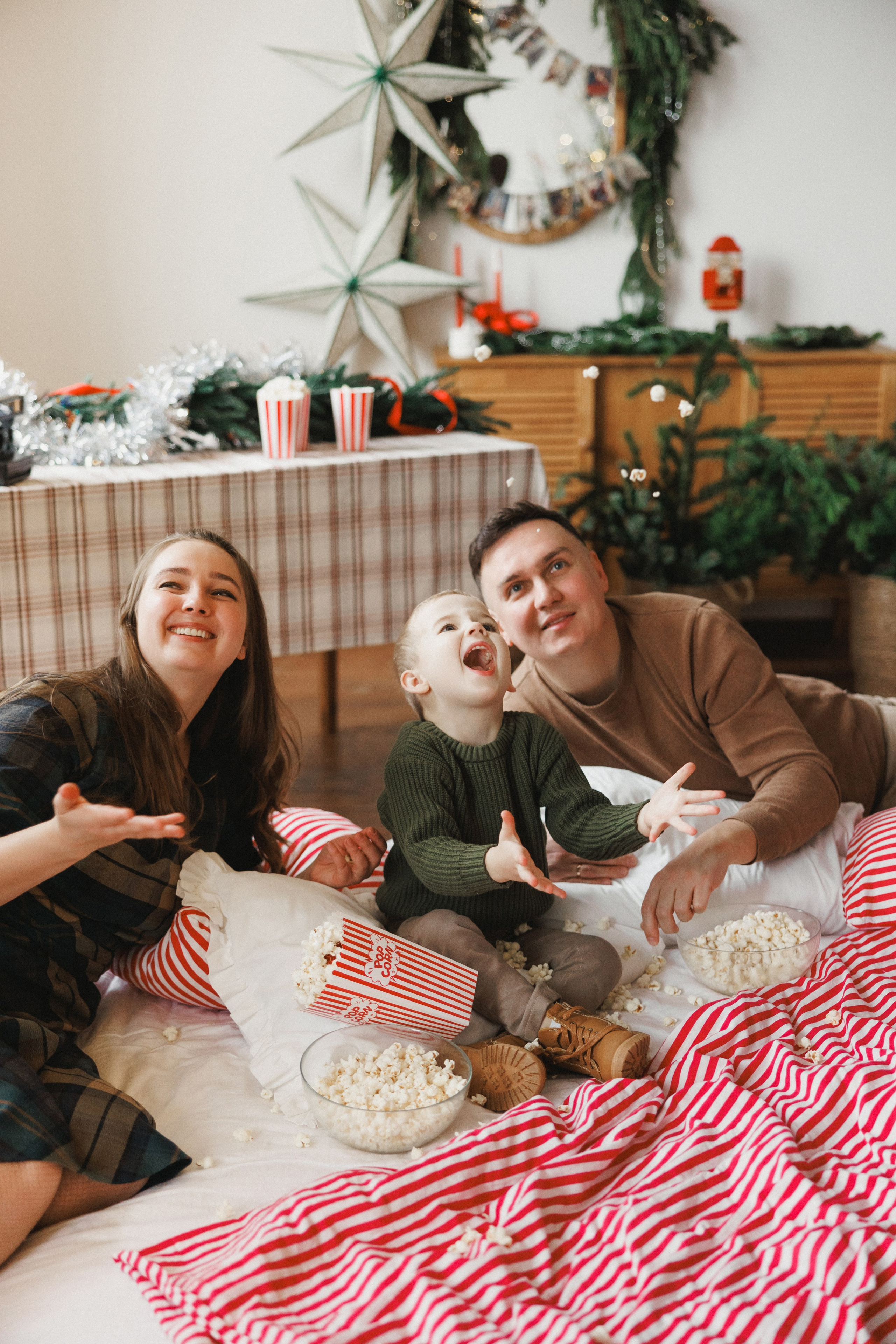 Новогодняя фотосессия в фотостудии «Берлин», город Краснодар. Семейный и детский фотограф в Краснодаре Анна Трашкова