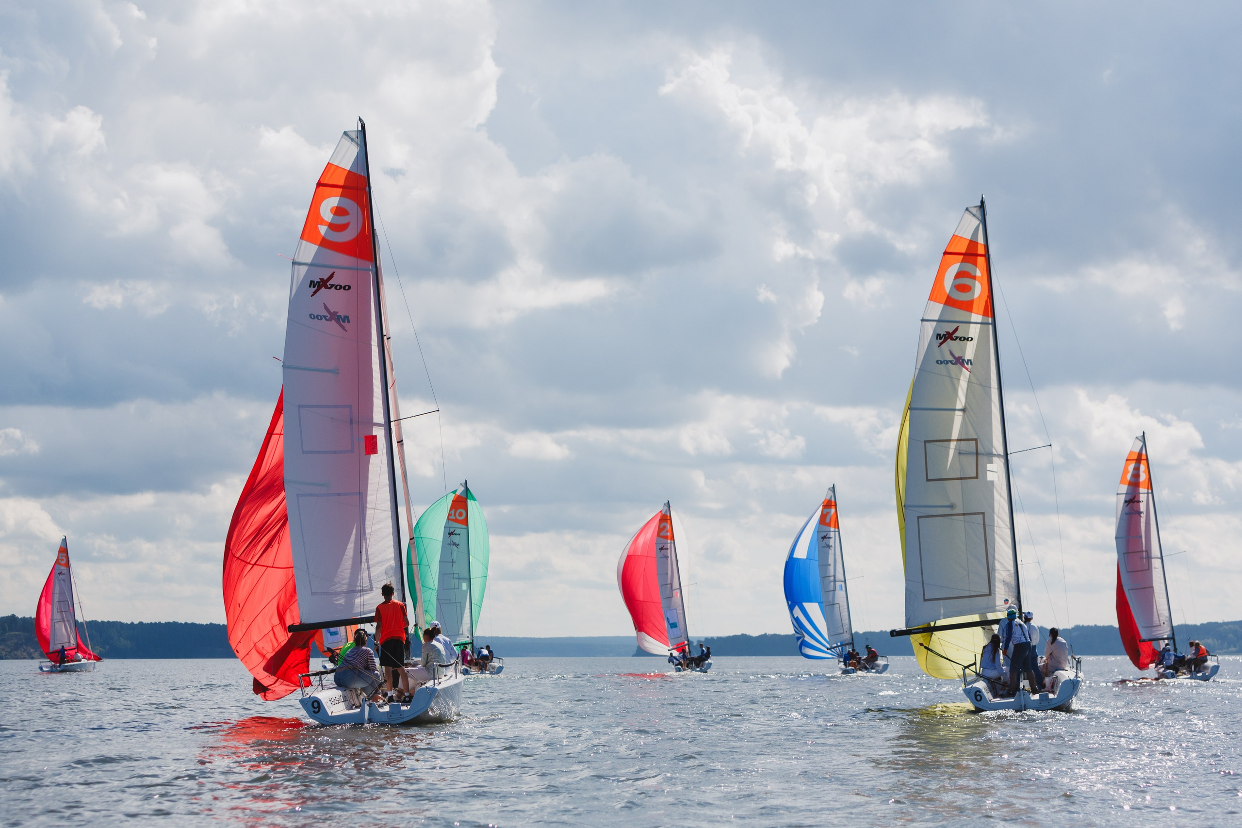 ЯХТИНГ. Roman Photo