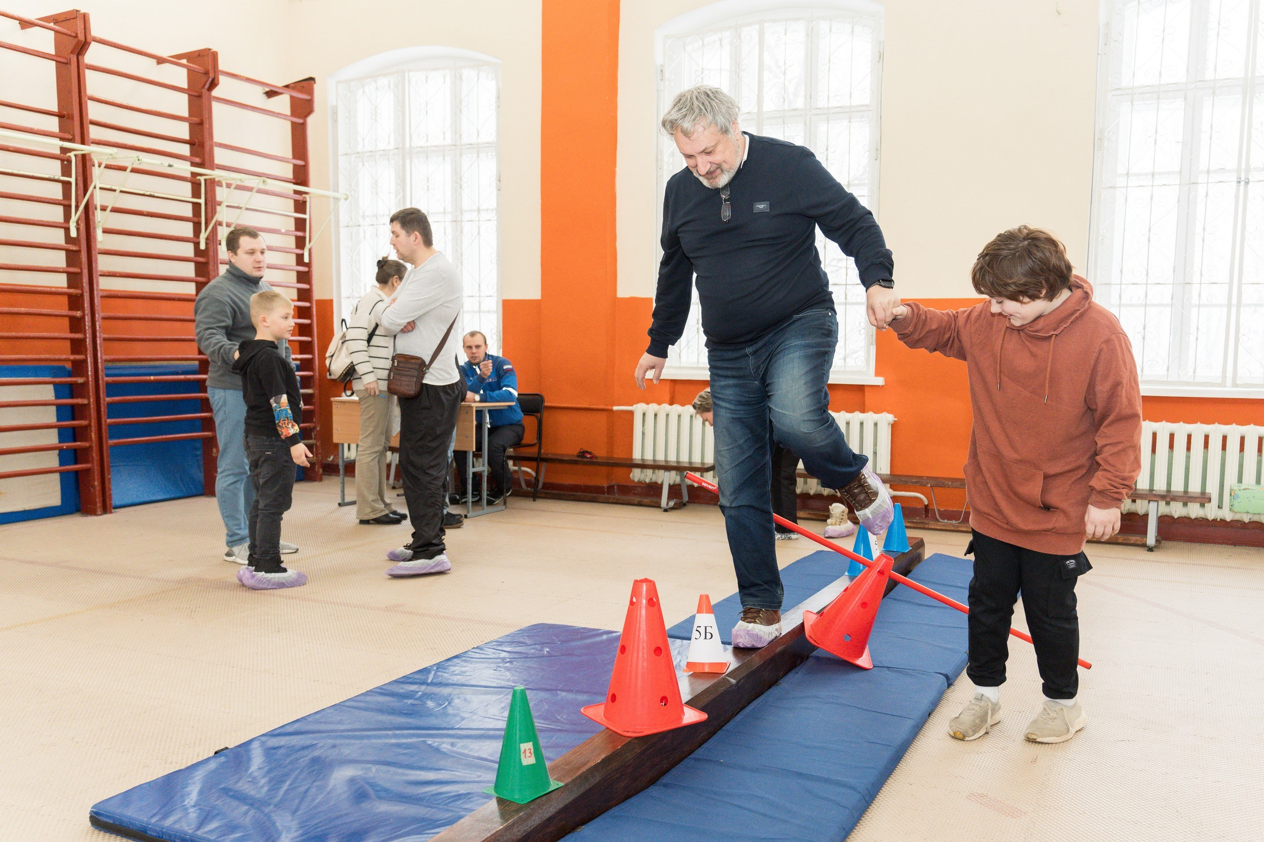 Пятёрка для ребёнка. Репортажная съёмка в Санкт-Петербурге, Константин Петров