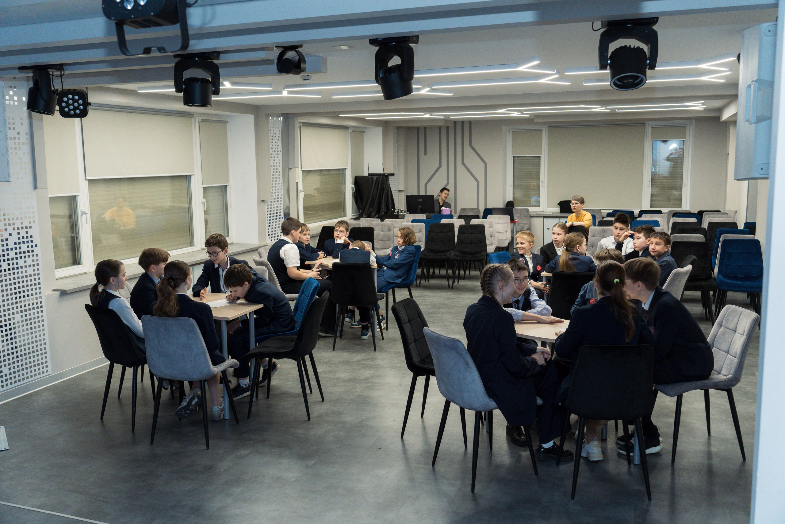 Квиз. Репортажная съёмка в Санкт-Петербурге, Константин Петров