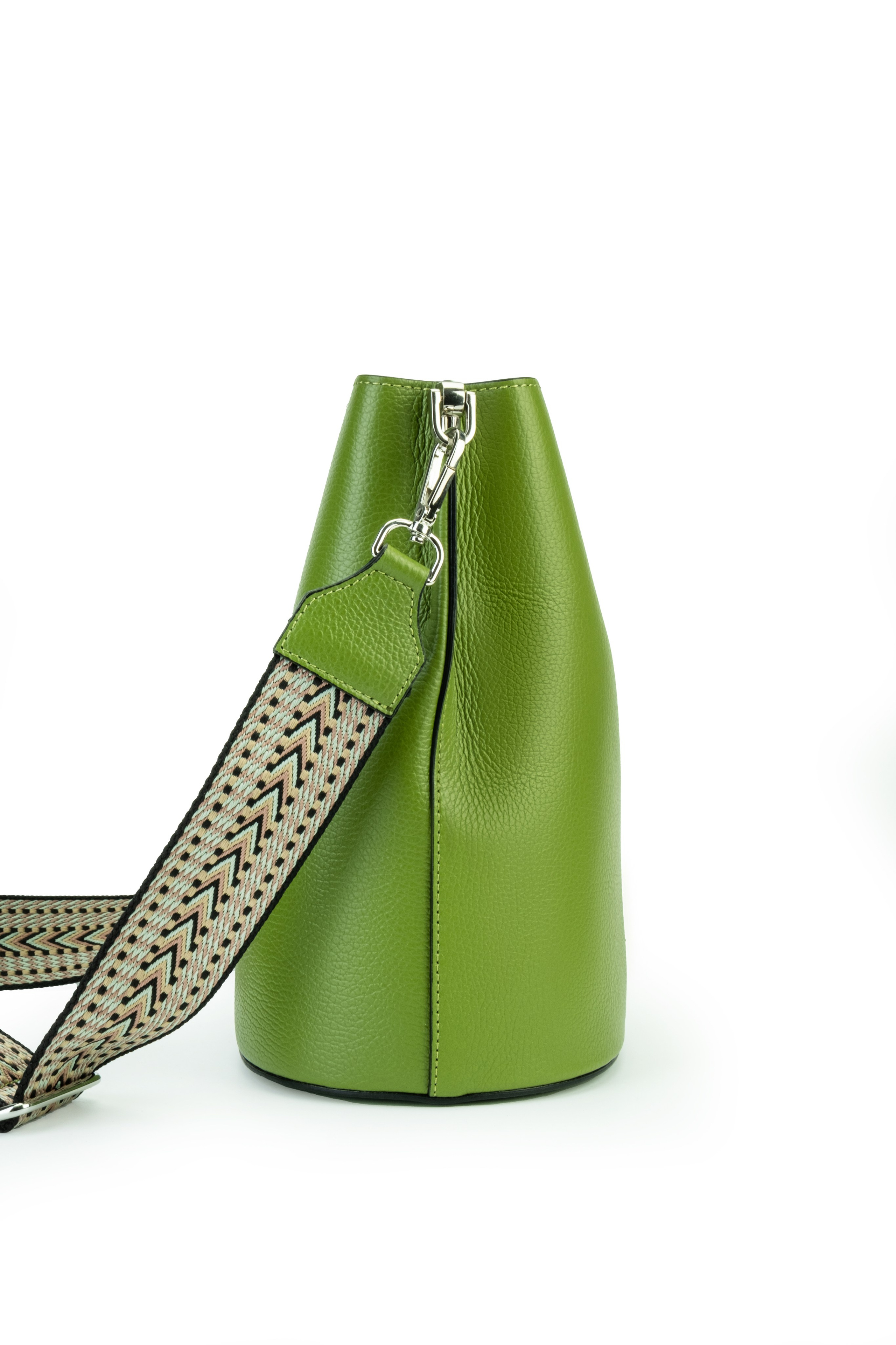 Предметная съёмка для маркетплейсов | Сумки. Предметный фотограф в Симферополе Антон Катунин