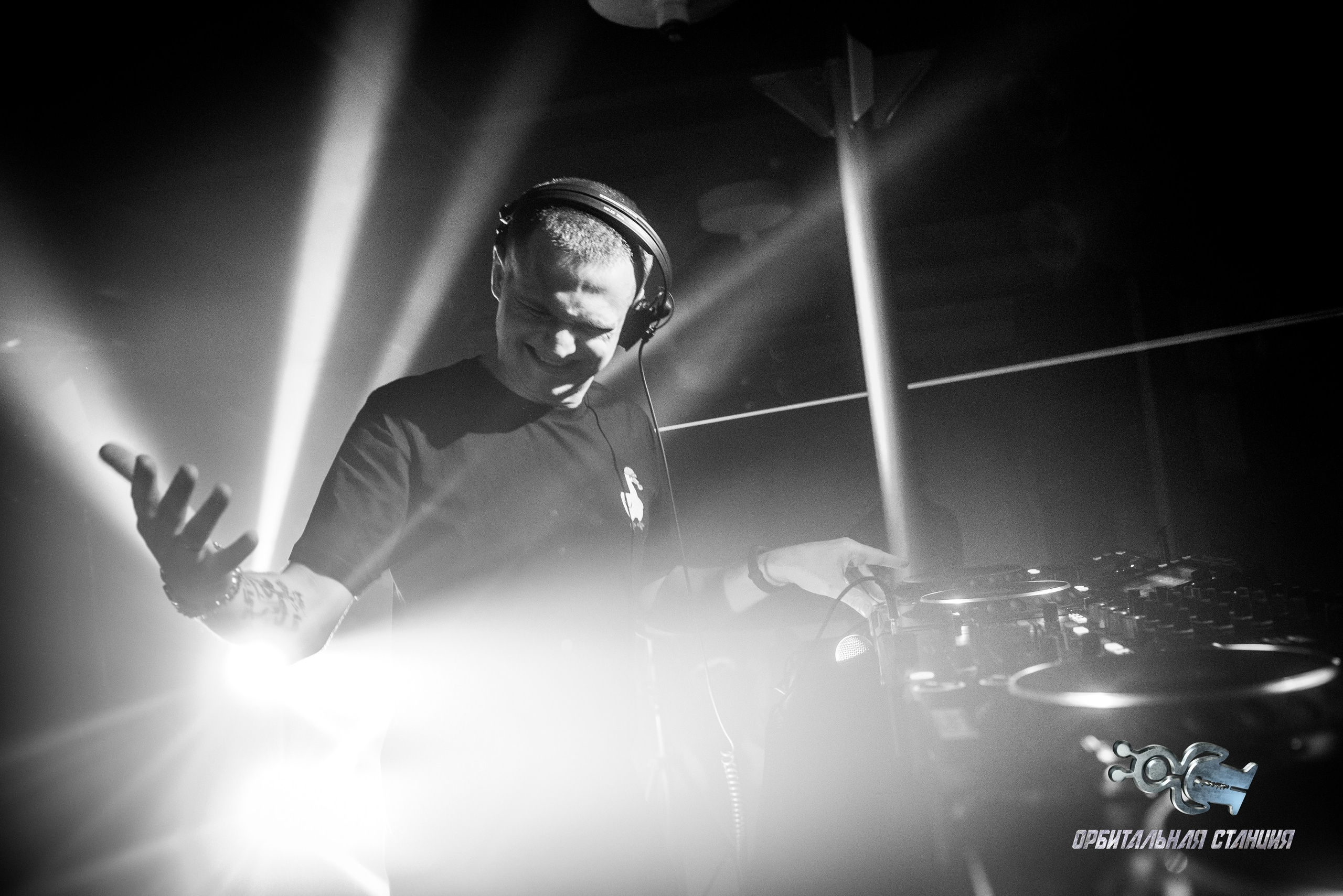 Rave Hardcore Hardcore Cruise Orbital Station Hardstyle Хардкор Хардкор круиз Рейв Хардстайл Орбитальная станция Виктор Строгонов Orbeat Kibo Revolxist Abomb Ultarior