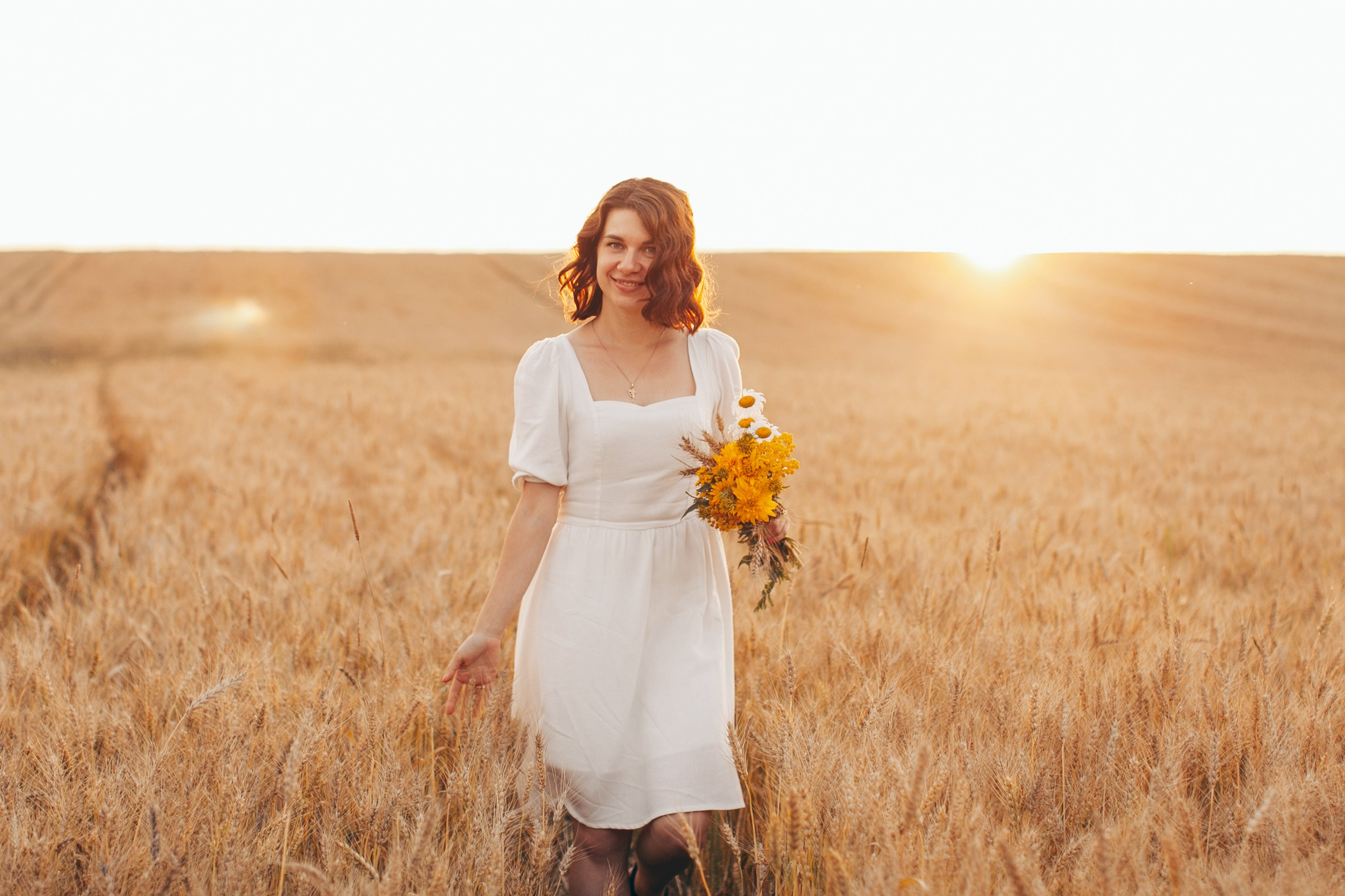 Семейная фотосессия в поле на закате. Фотограф Ольга Ефремова