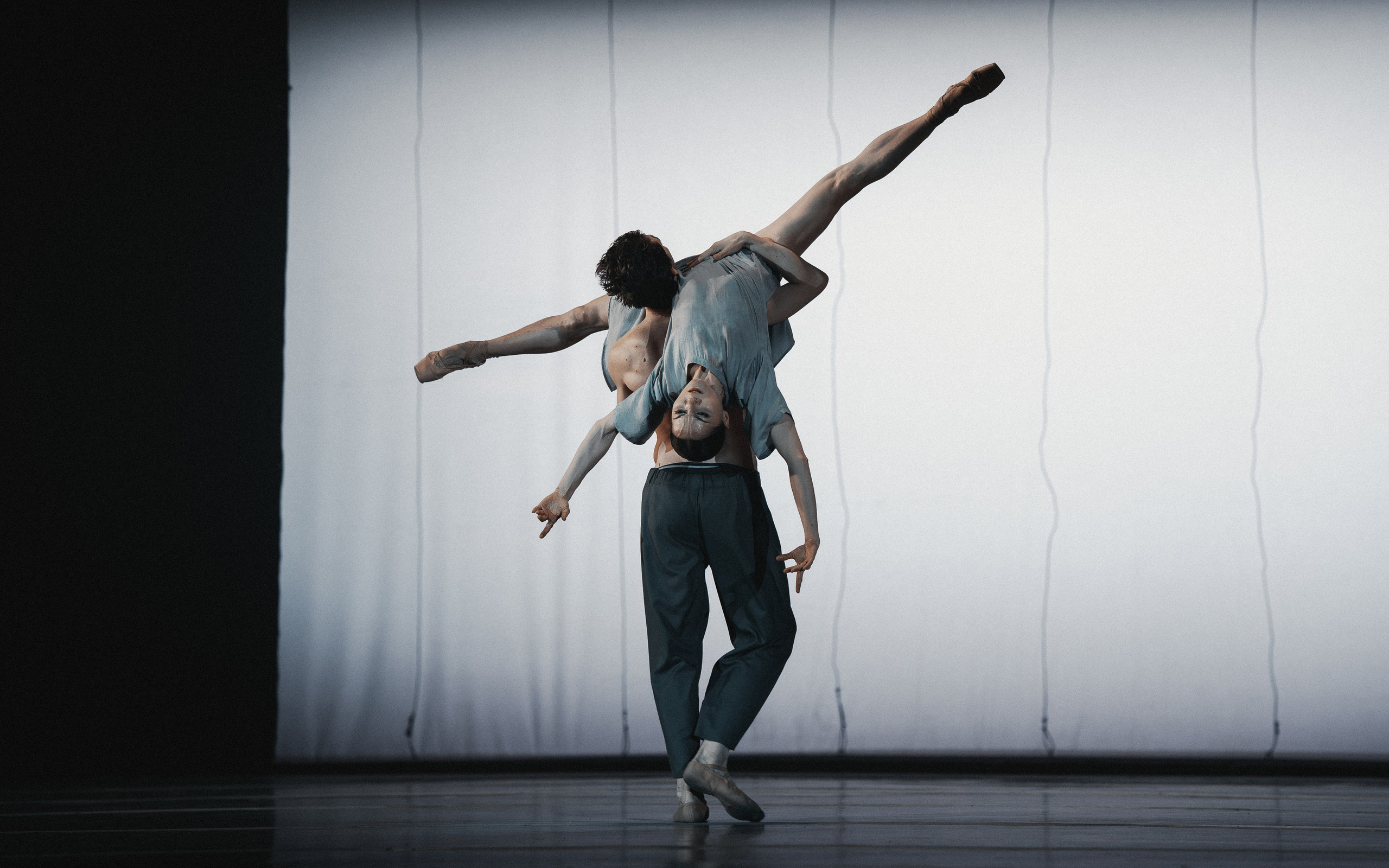 Балет «Симфонические танцы» — хореограф Данил Салимбаев. Театральный фотограф в Санкт-Петербурге Дмитрий Скареднов