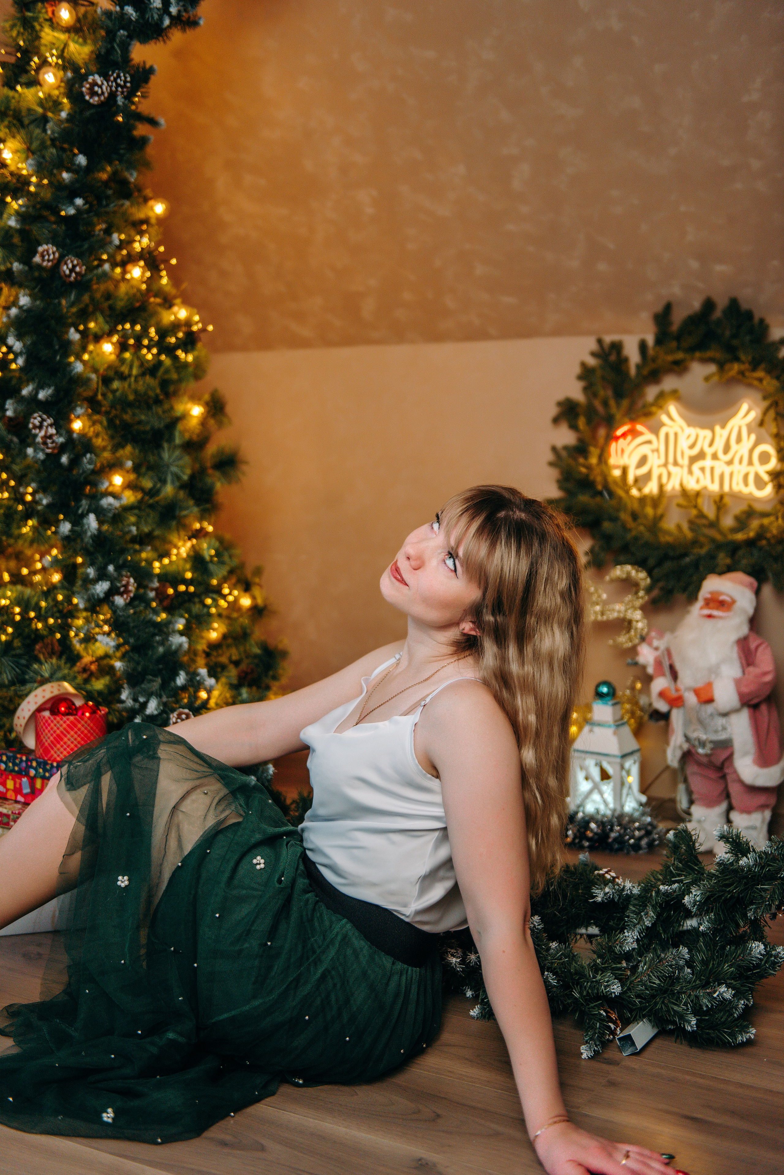 Самые невероятные девушки приходят ко мне 💚 Приходи и ты! ✨. Всем привет, меня зовут Олеся, и я ФОТОГРАФ / РЕТУШЁР в г. КЕМЬ