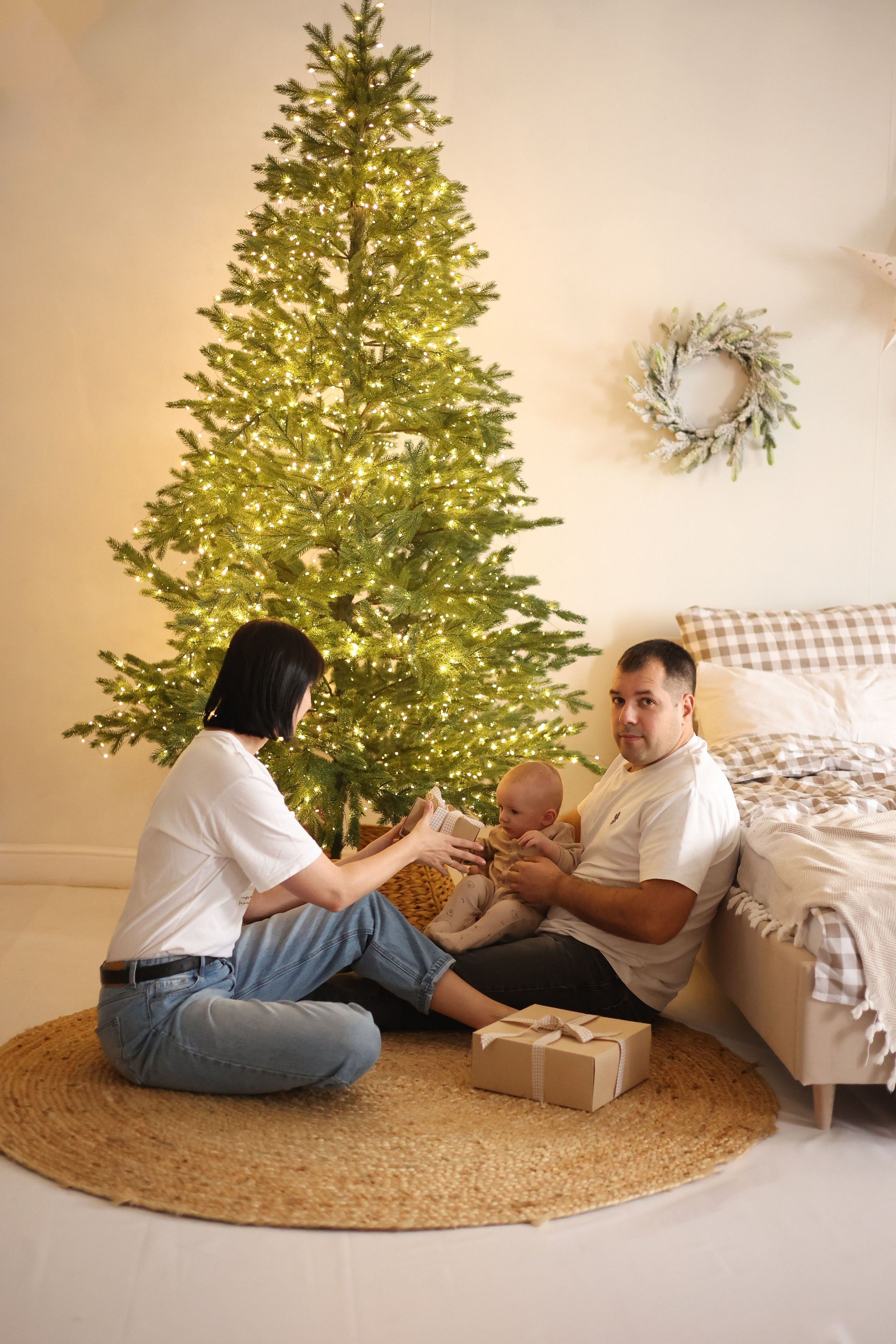 Новогодняя фотосессия. Надя, Денис и Макс. Фотограф ANNA GEREIHAN