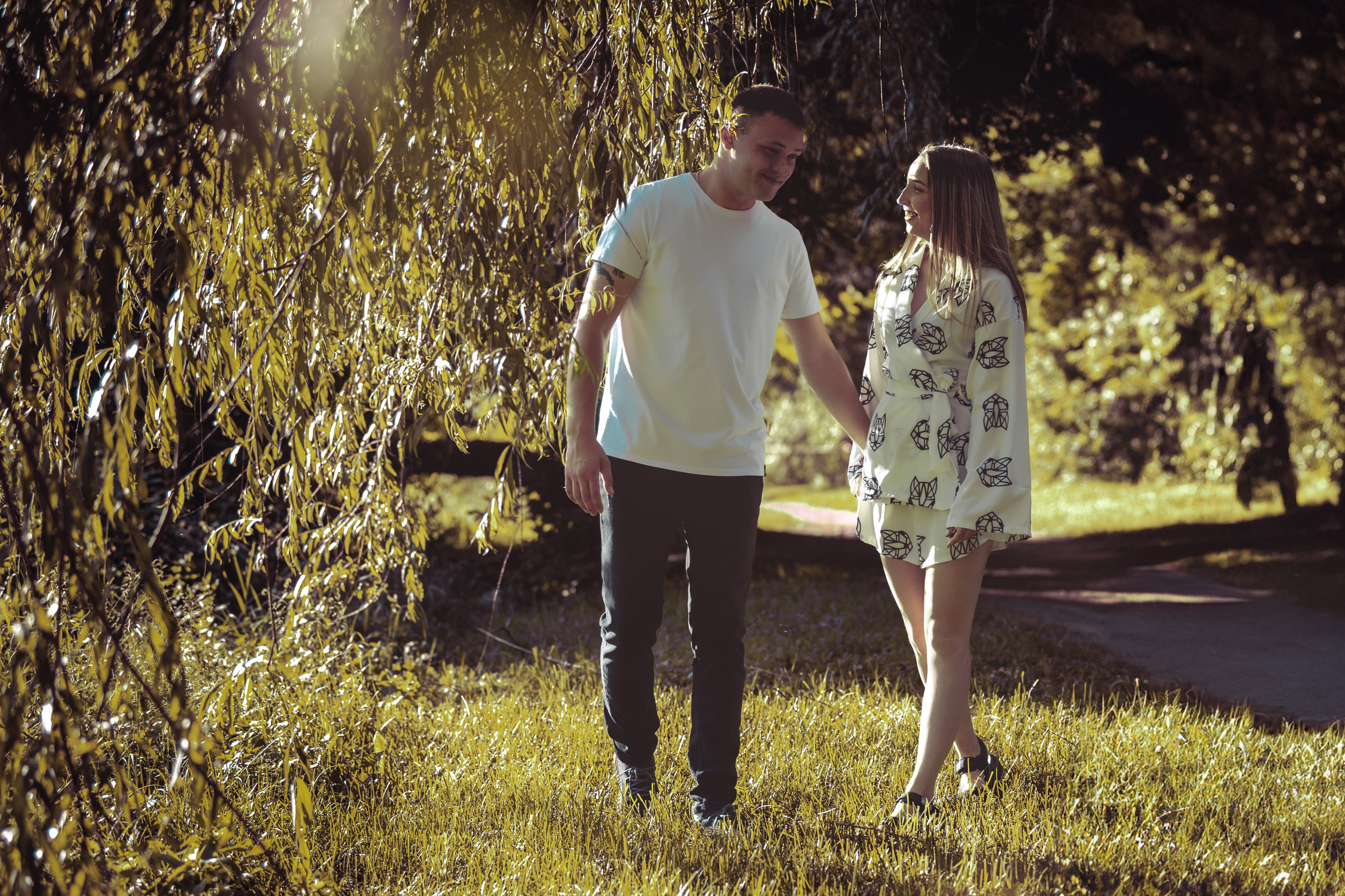 Пара в Измайловском парке. Фотограф в Москве портреты | репортажи | спорт