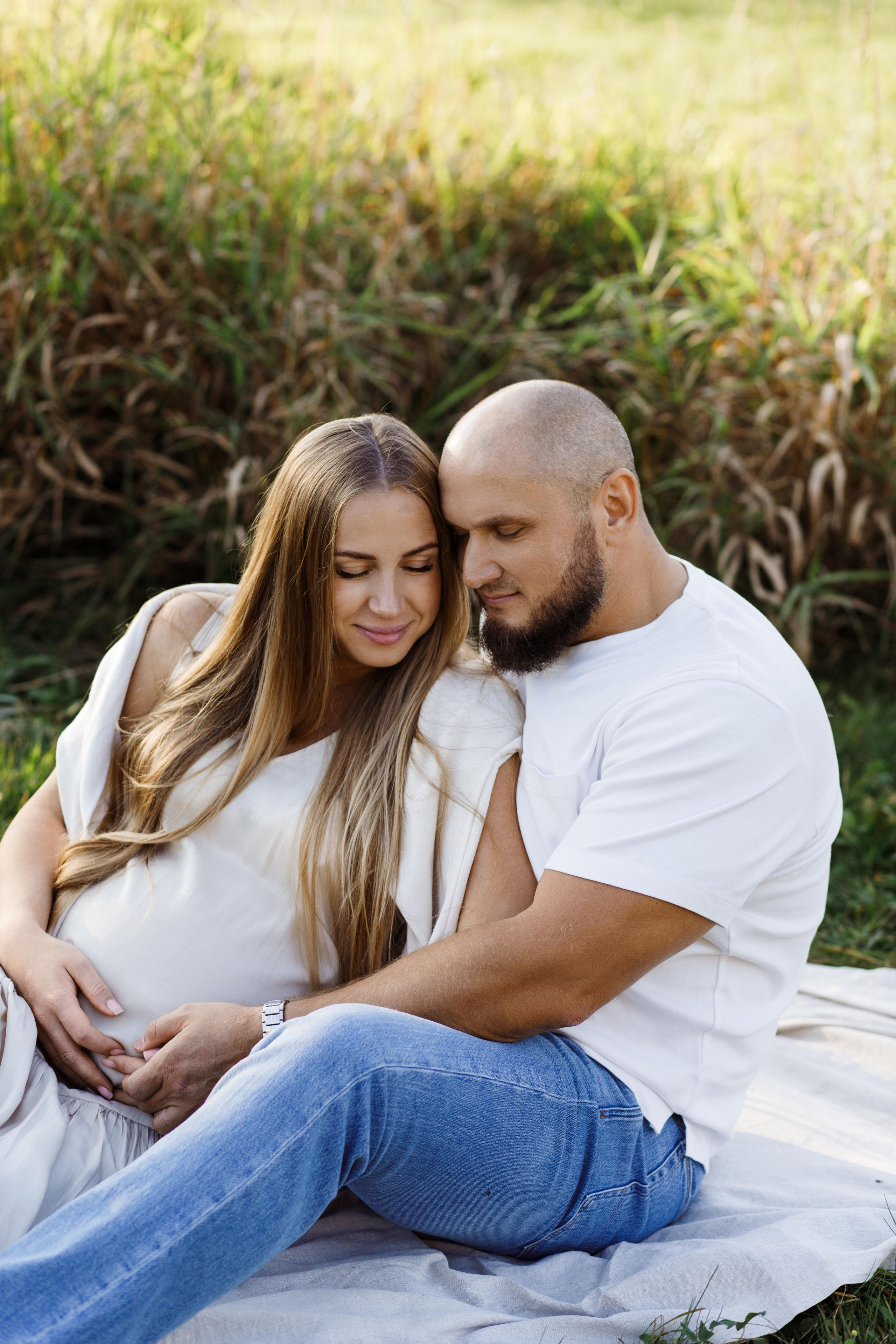 Фотосессия беременности в Мещерском парке. Фотограф Александра Сыщенко