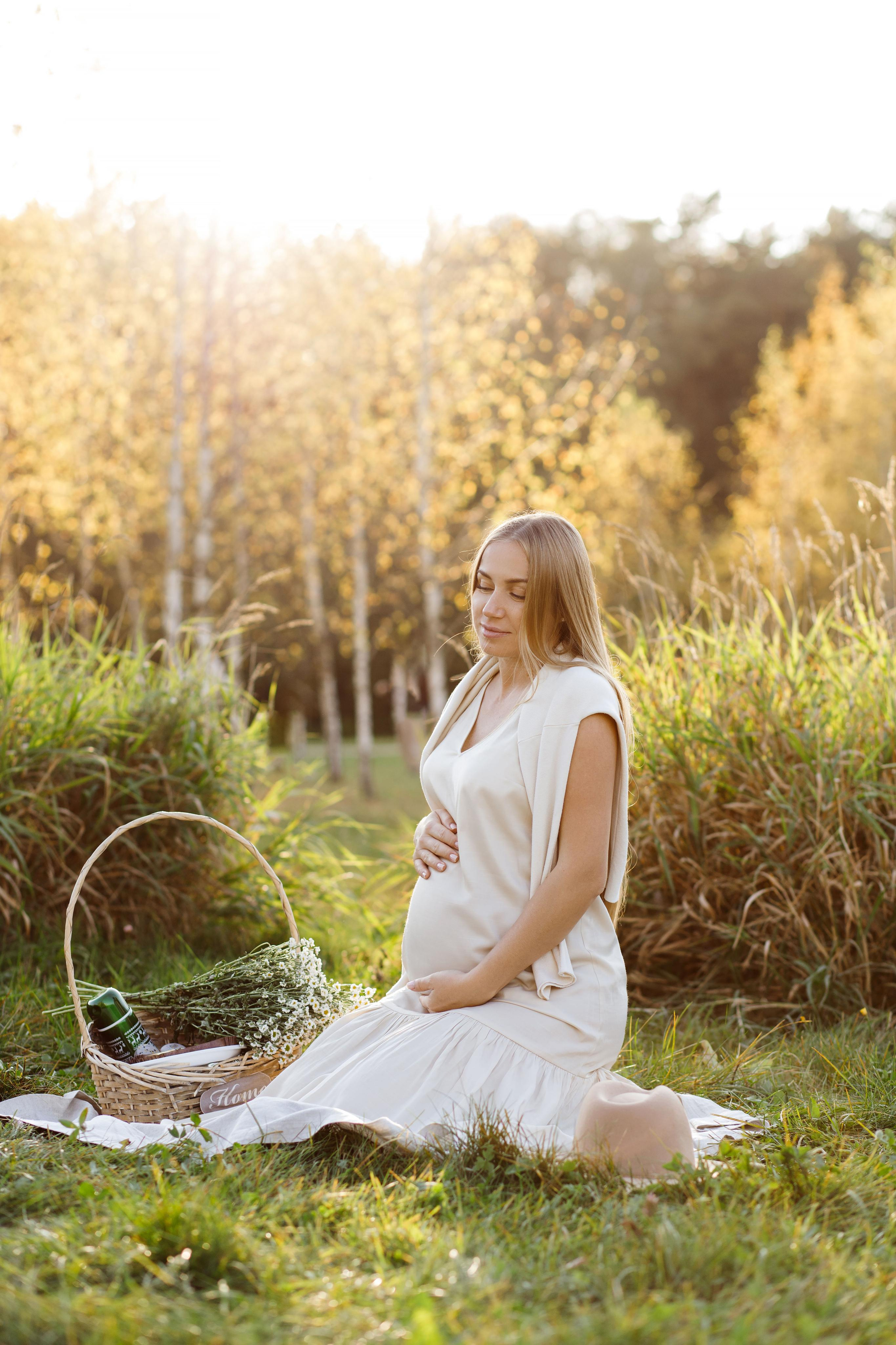 Фотосессия беременности в Мещерском парке. Фотограф Александра Сыщенко