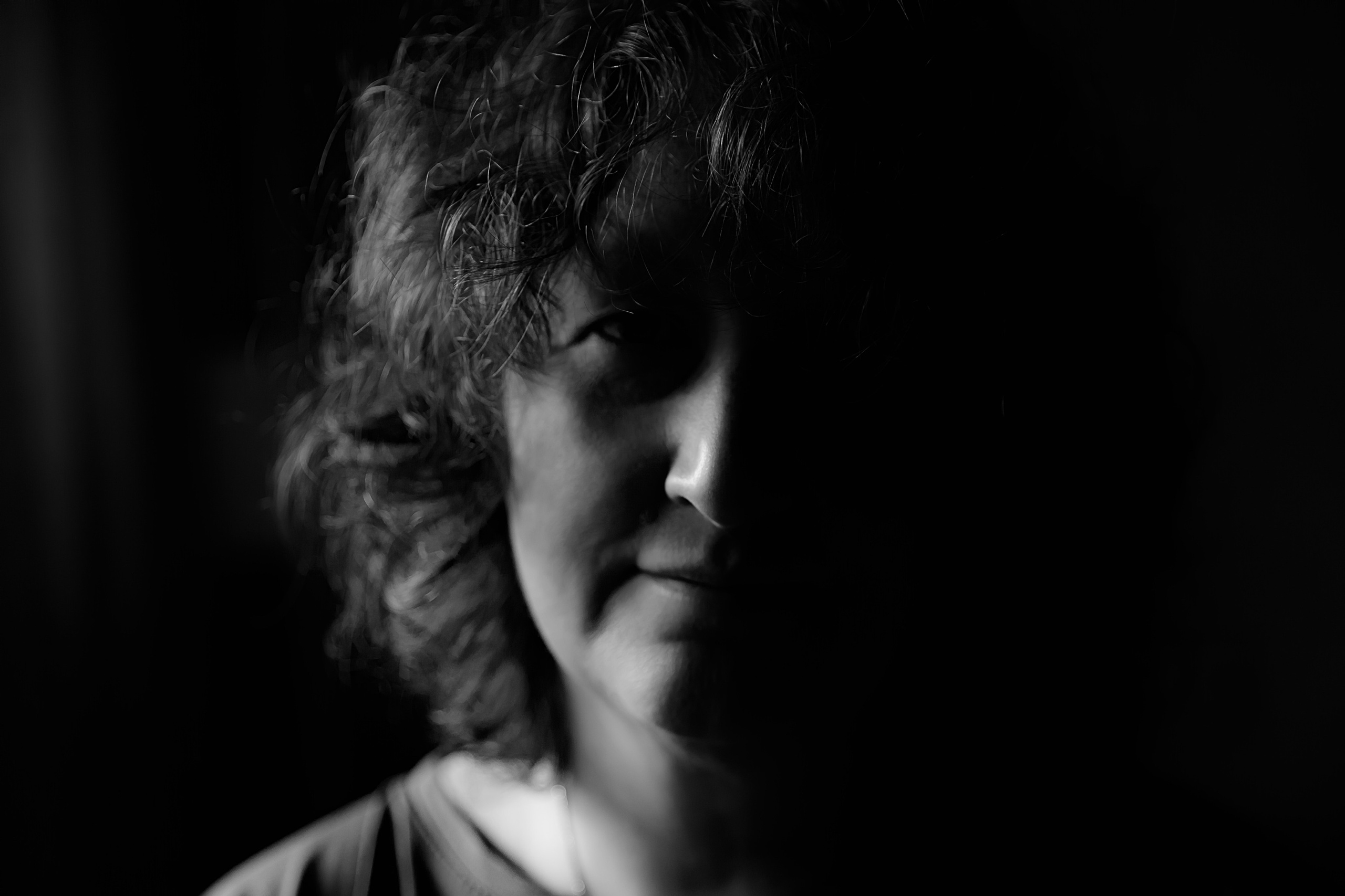 Алёнушка. ФОТОГРАФ РАДОСТИ Фотосессия в студии СПб. Портретный фотограф — Юрий Торлопов