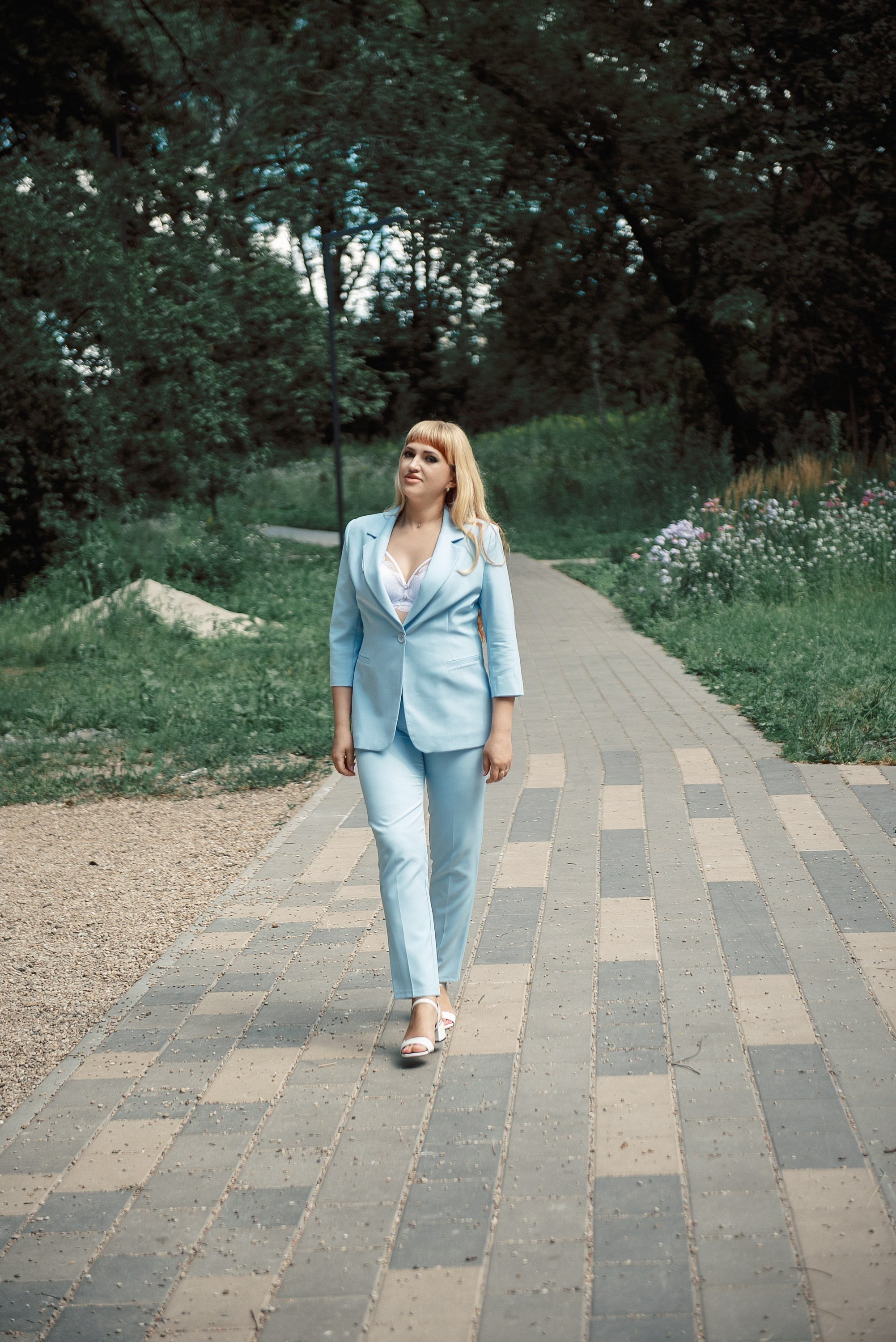 Прогулочная фотосессия в Брянске. Индивидуальные фотосессии в Брянске