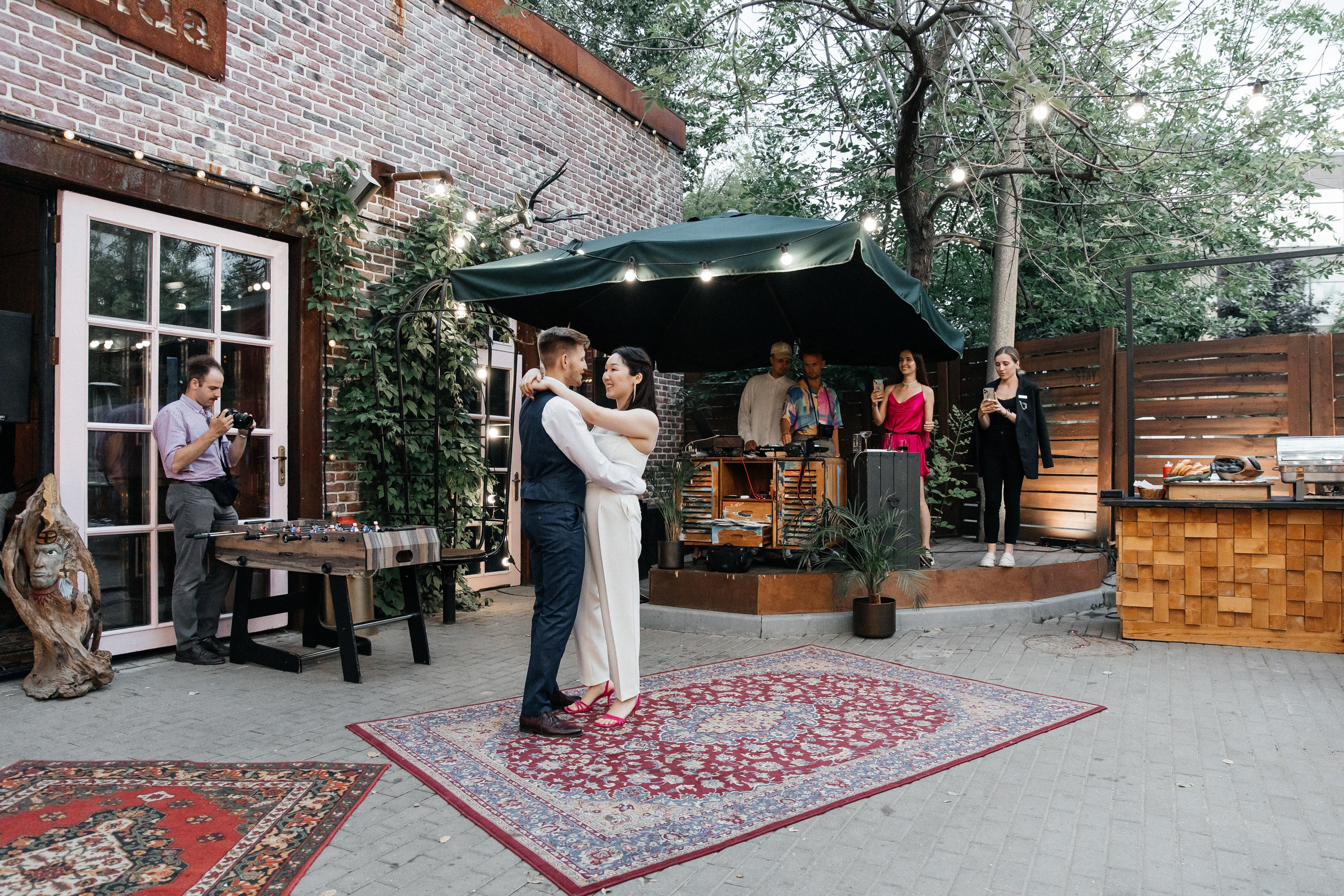 Don’t Stop The Party. Свадебный и репортажный фотограф