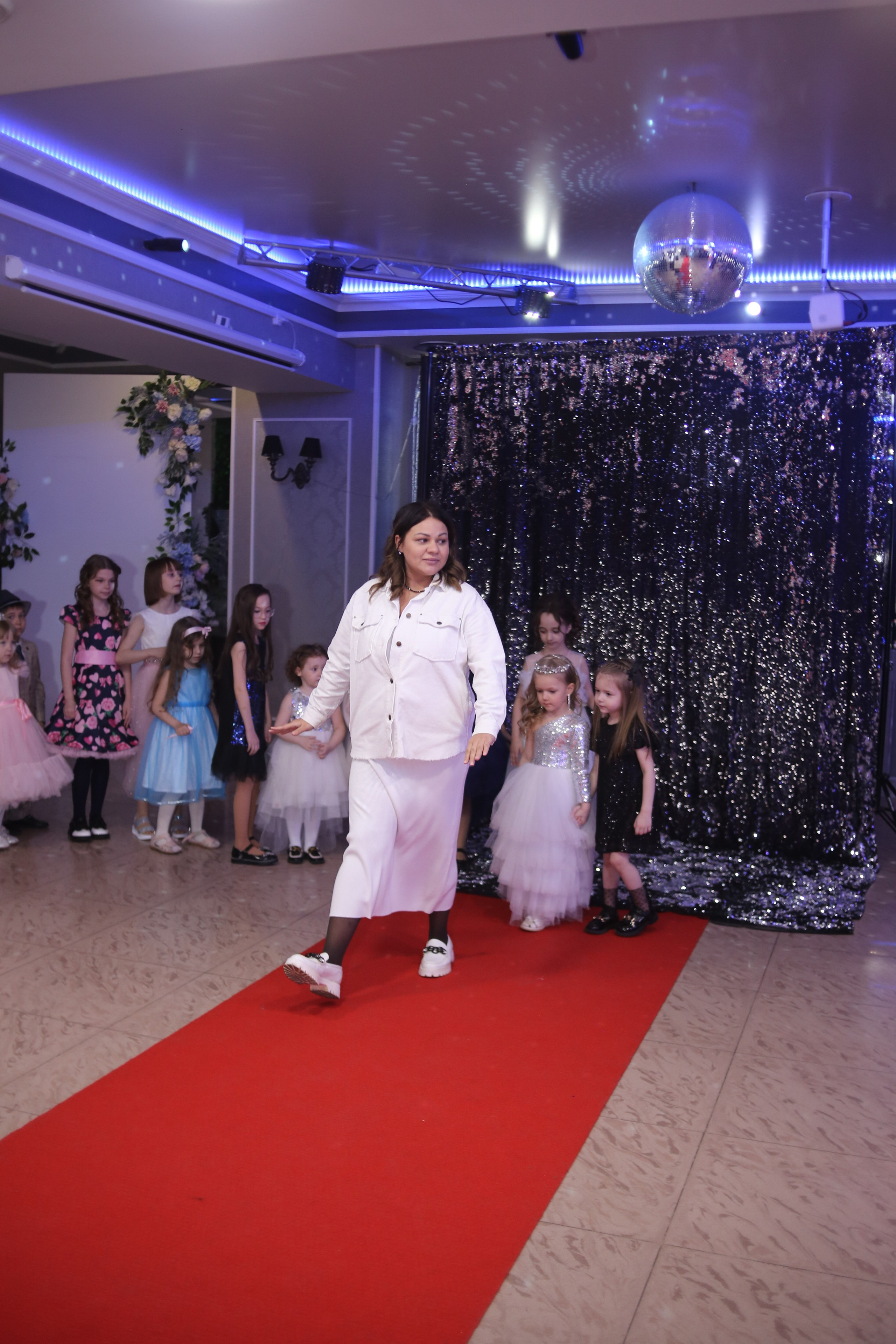 Школа моделей. Открытый урок. Фотограф Пирумян Анна. г. Сургут, г. Воронеж