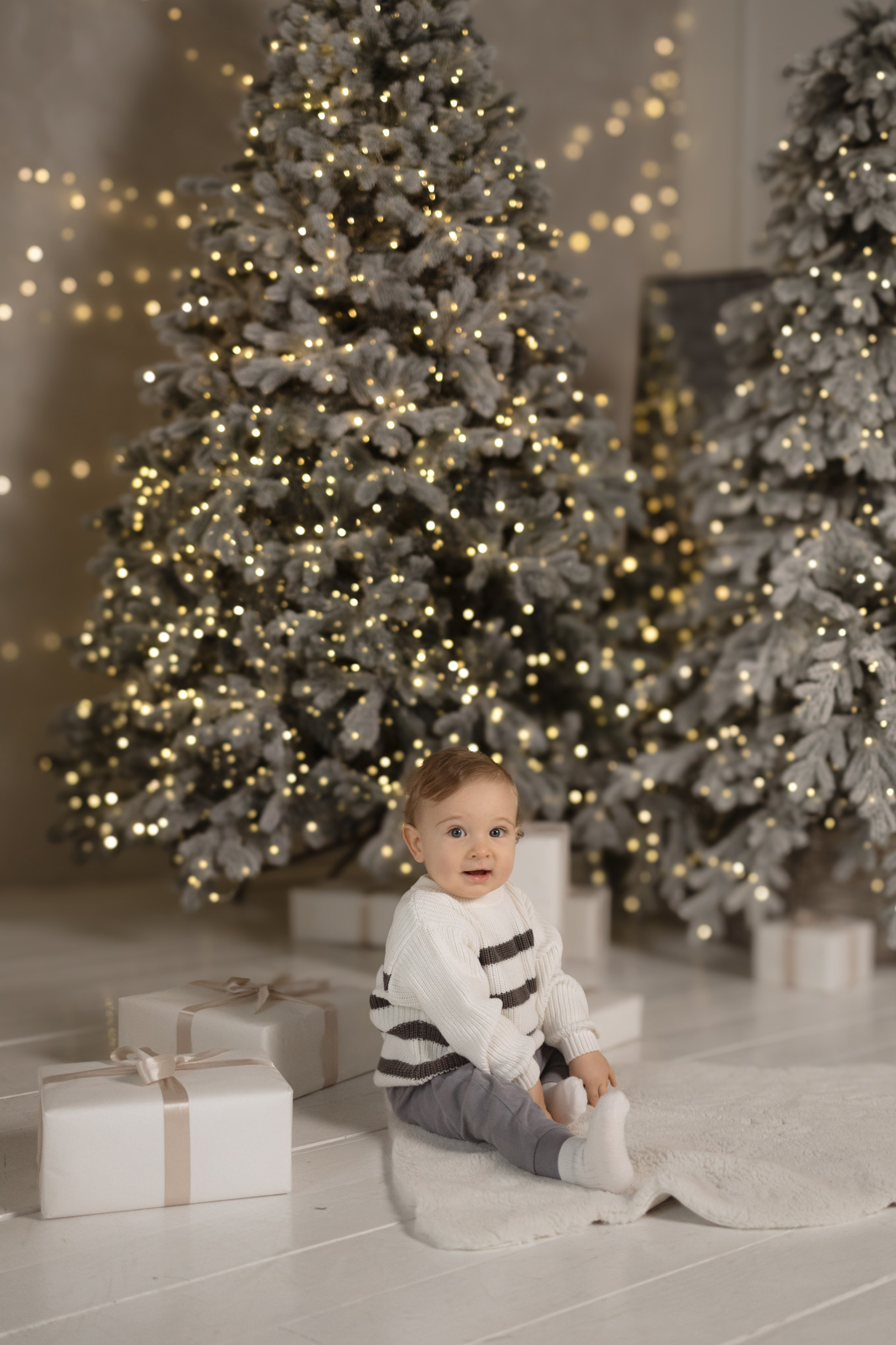 Новогодняя съемка в Историях (зал Мидл). Фотограф беременности и новорожденных в Красноярске Вета Ланская