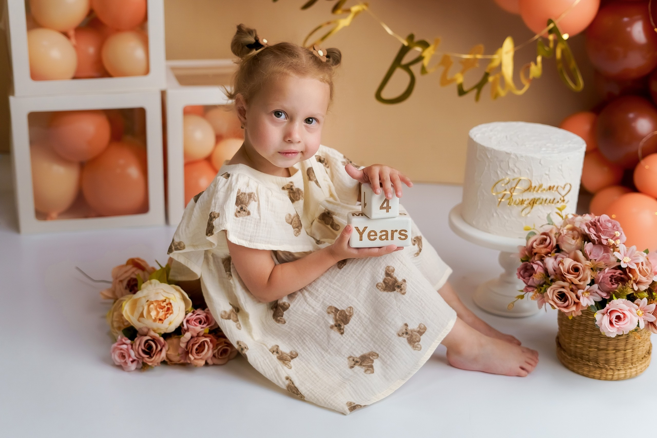 Шары к тарифу «годик эксклюзив». Фотограф новорожденных в г. Павлово Беспалова Екатерина