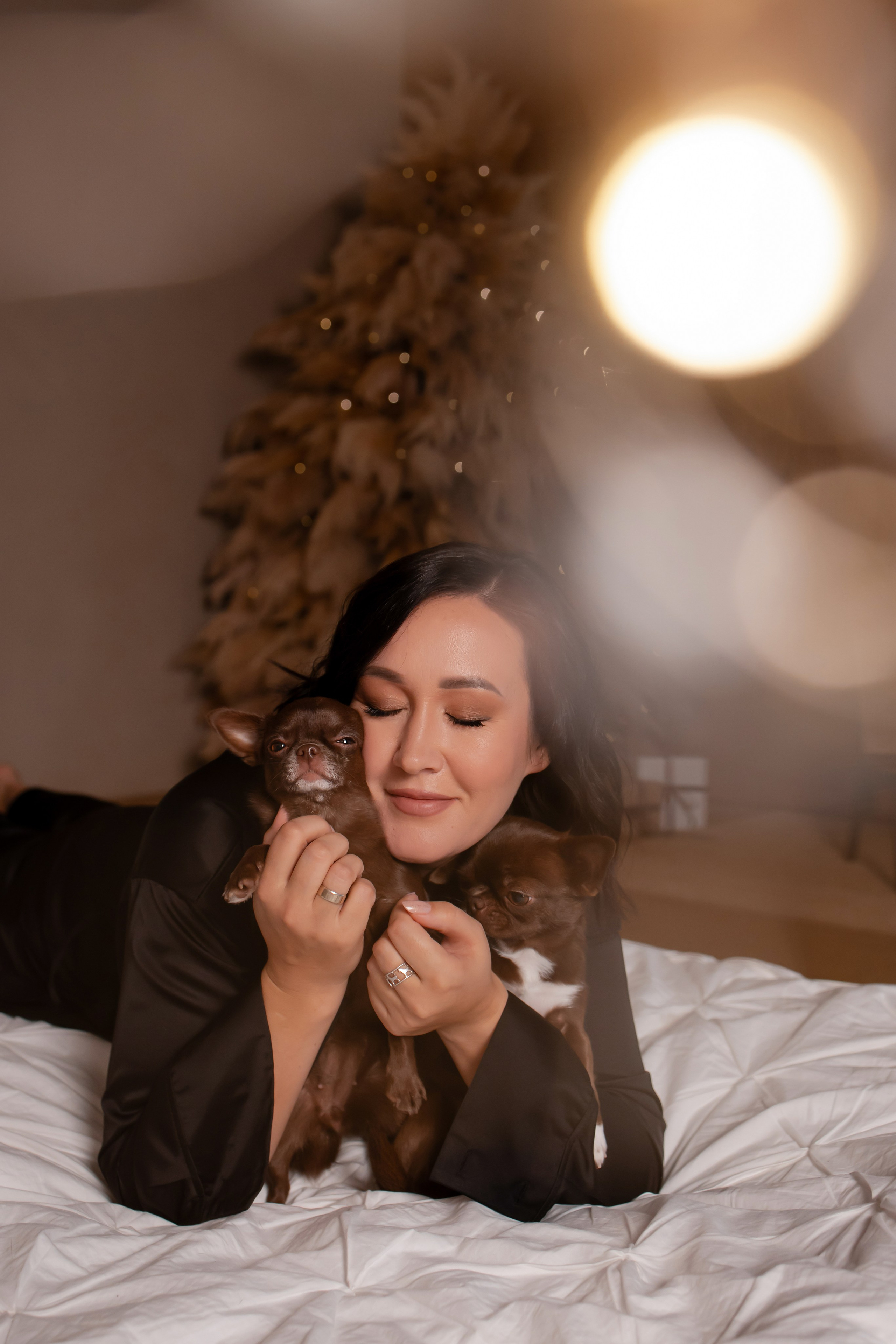 Новогодняя фотосессия девушки в студии. Фотограф-анималист в Краснодаре Маша Мельникова