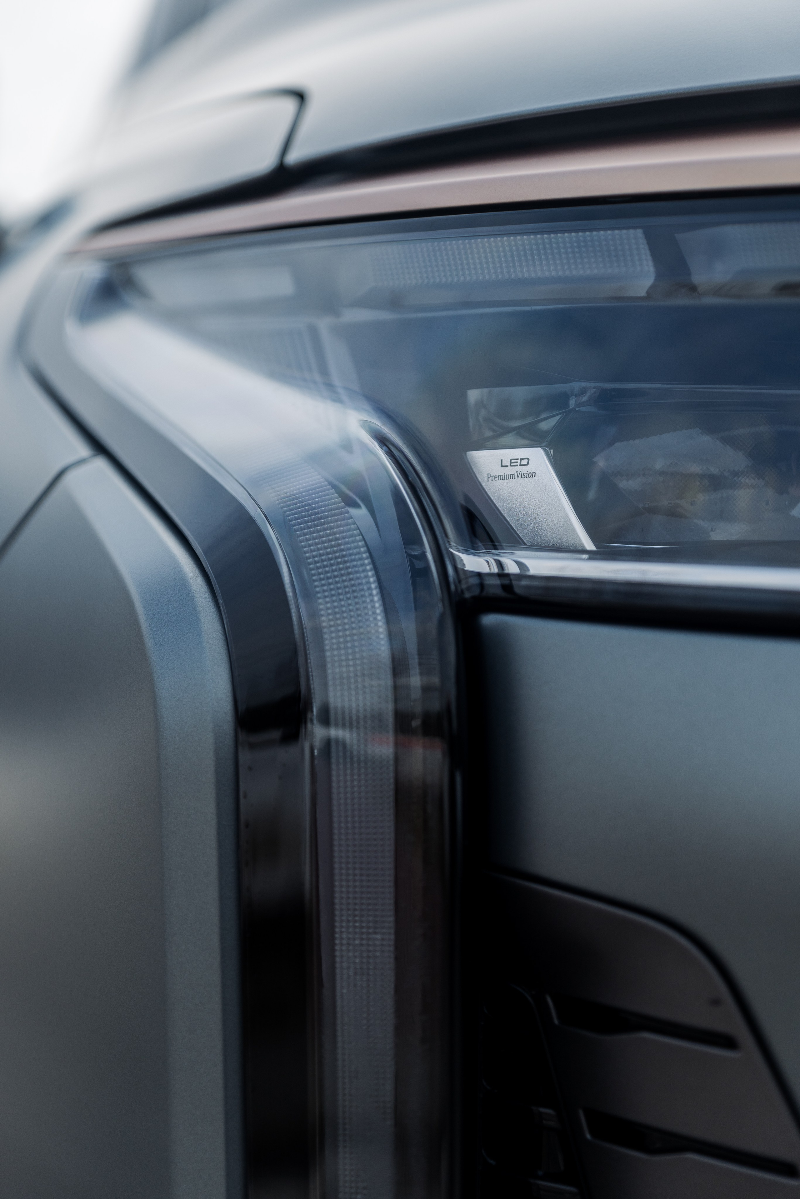 Фотосъемка китайского автомобиля за городом. Жуков Илья  свадебный фотограф в Москве