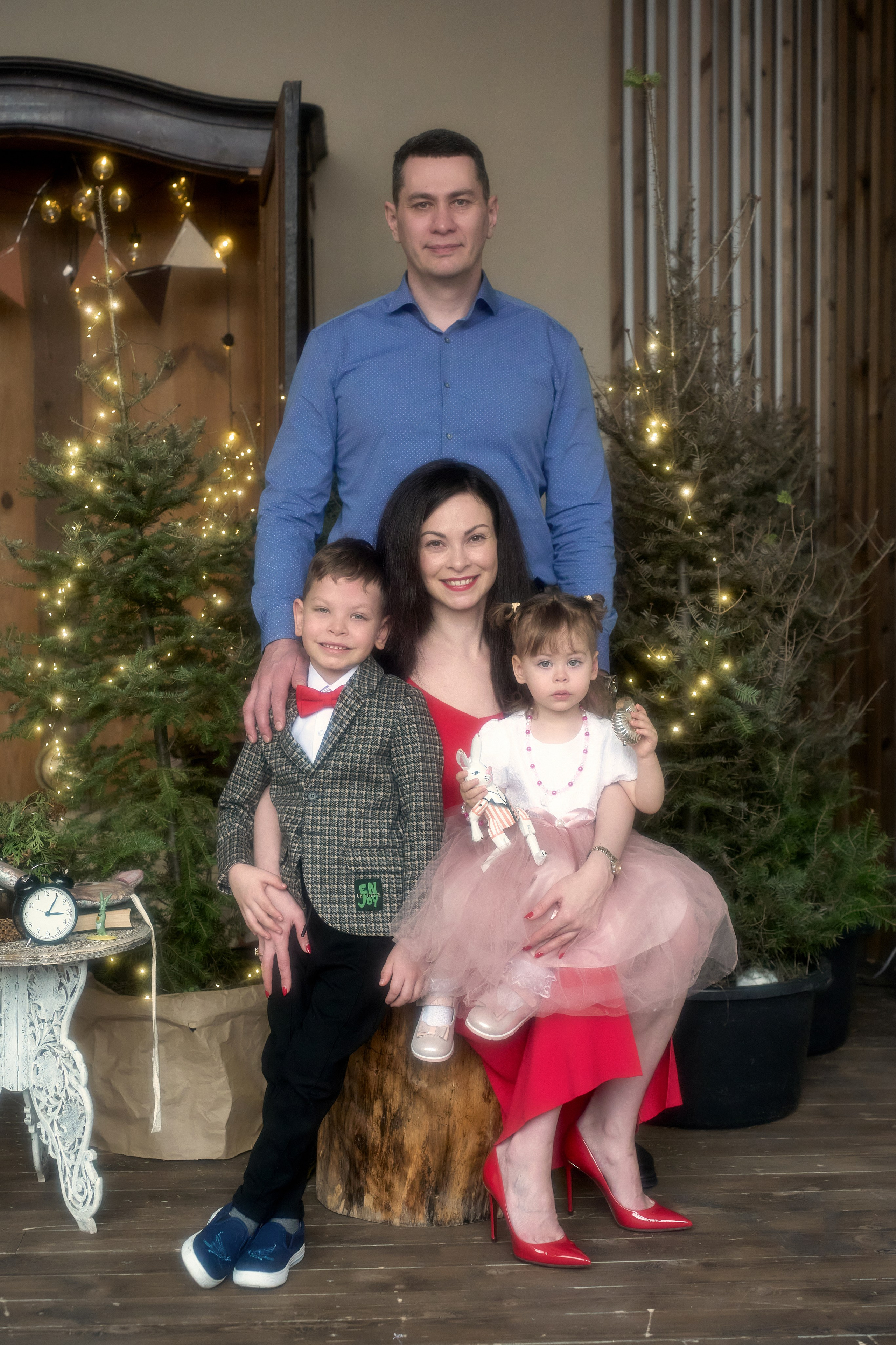 Семейная новогодняя фотосессия. Мартазова Екатерина фотограф. Екатеринбург